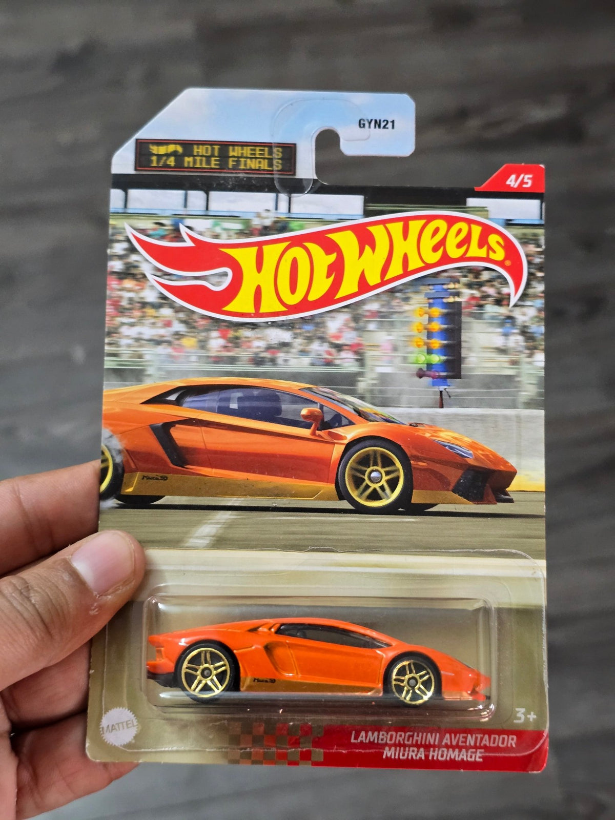 Hot Wheels Lamborghini Aventador Miura Homage - 1/4 Mile Finals (Imported) - Kinder Logs