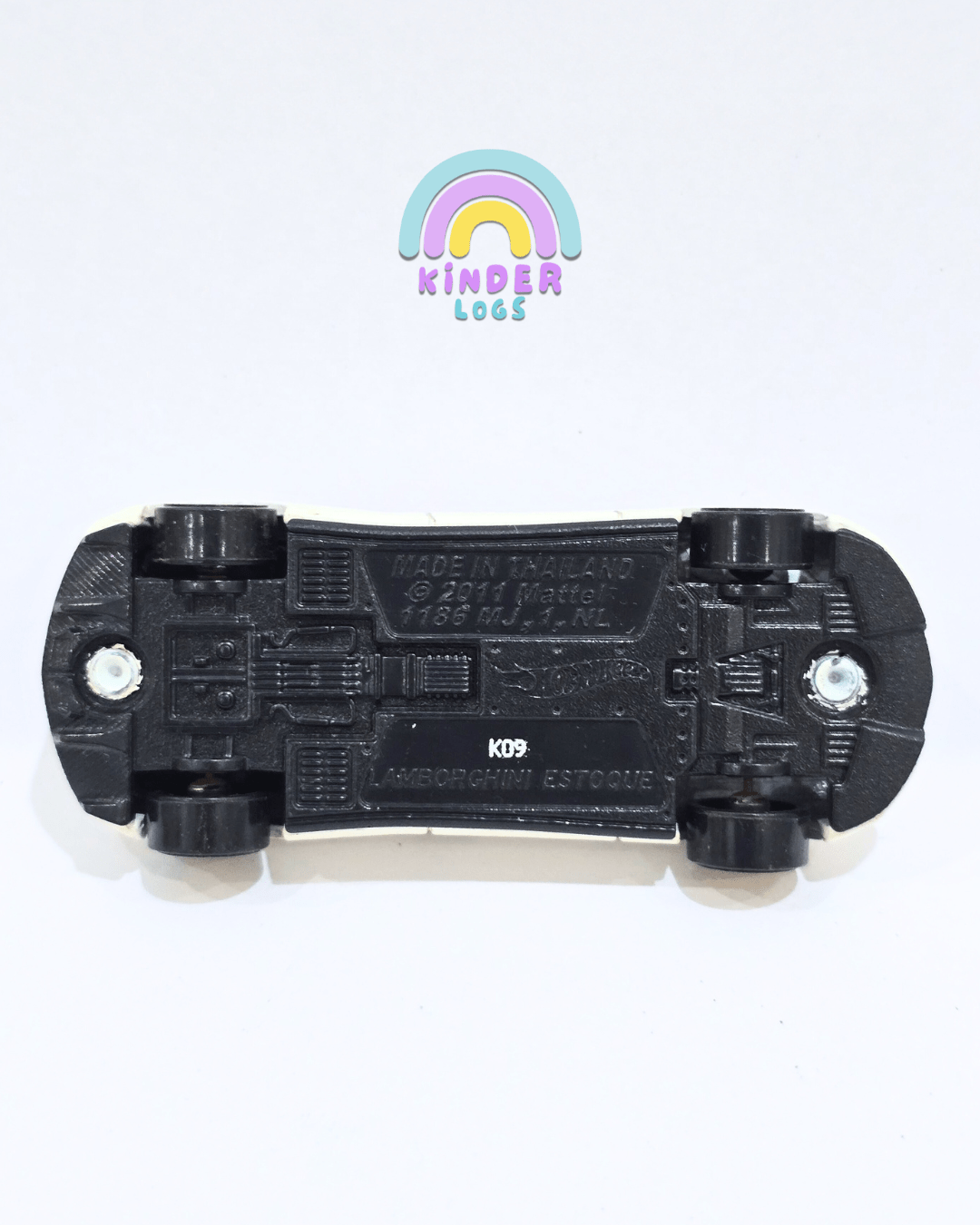 Hot Wheels Lamborghini Estoque - White (Used Car) - Kinder Logs