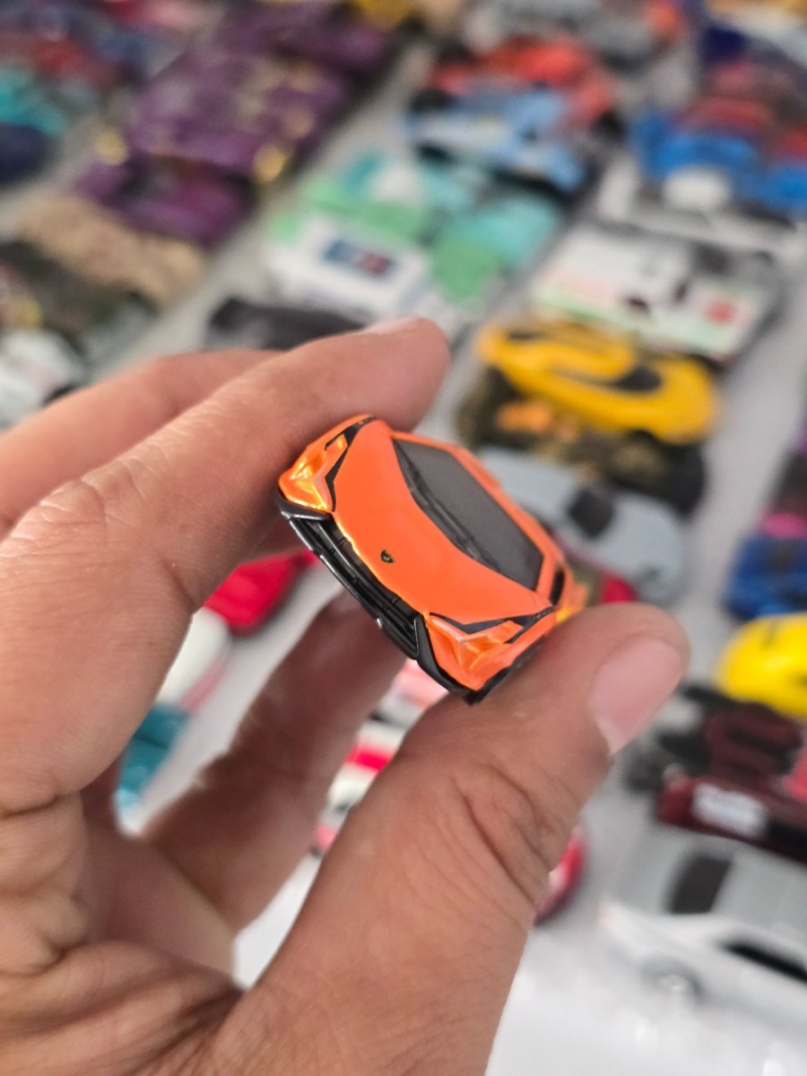 Hot Wheels Lamborghini Sian FKP 37 (Uncarded) - Kinder Logs
