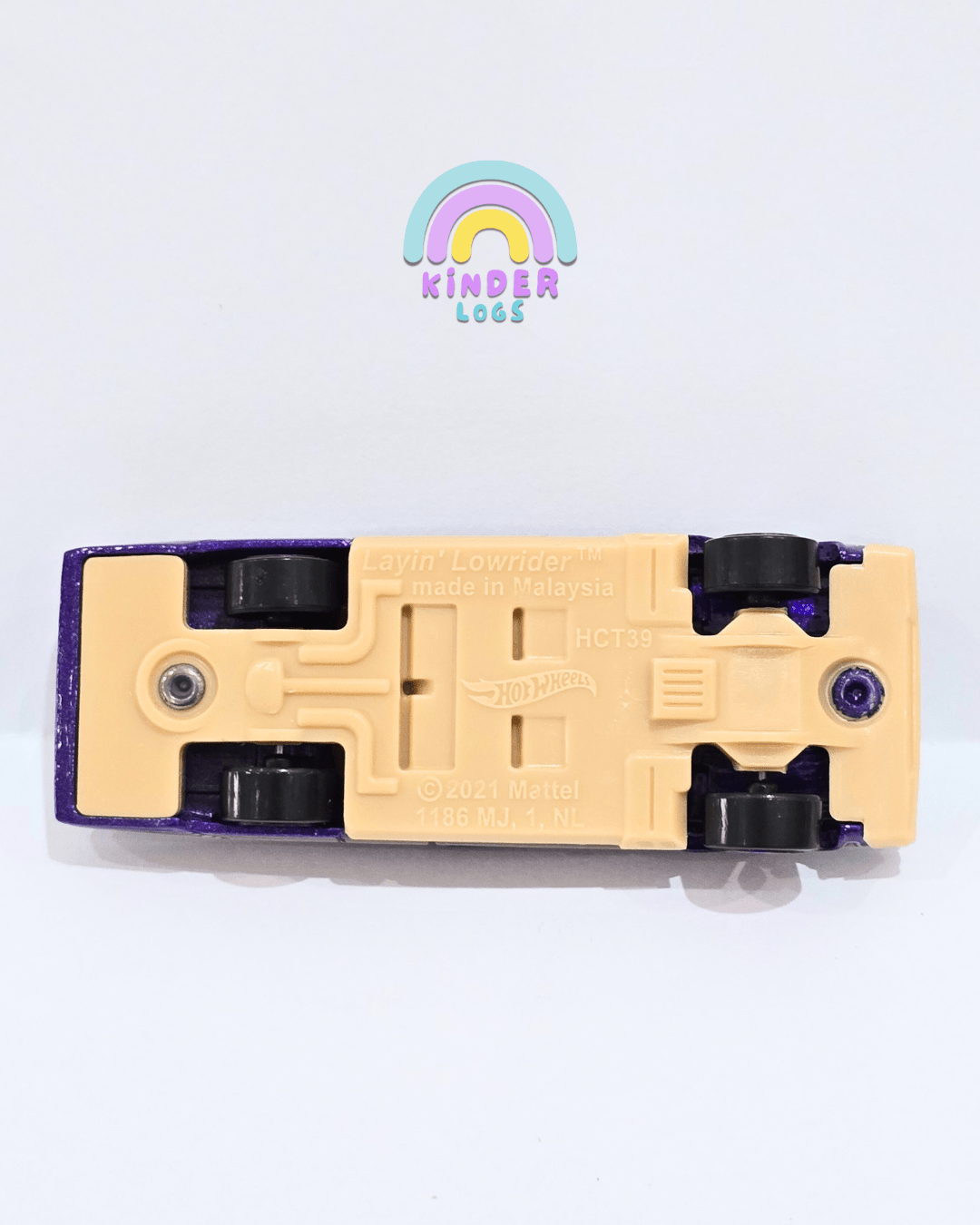 Hot Wheels Layin' Lowrider - Purple (Uncarded) - Kinder Logs