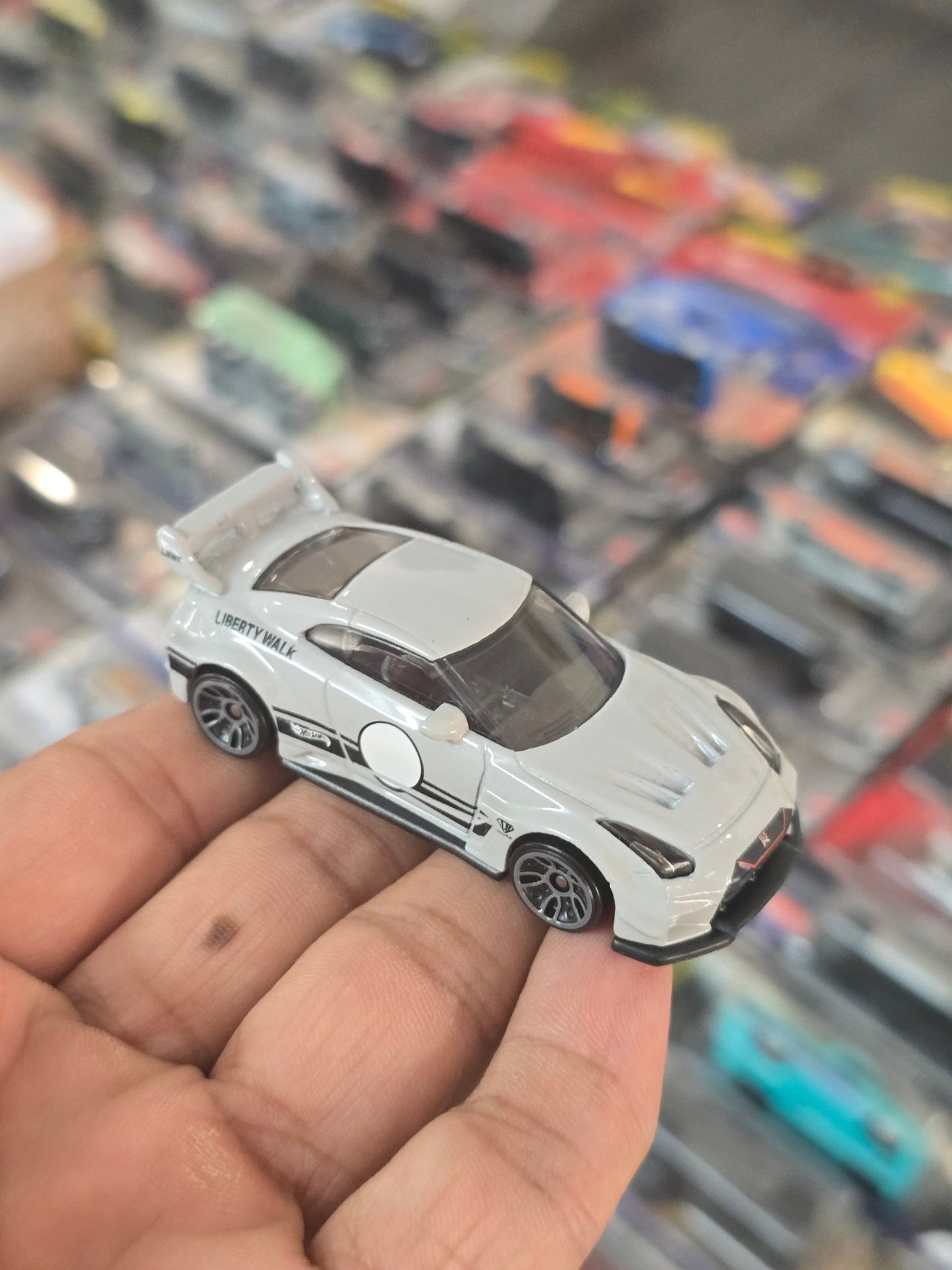 Hot Wheels LB - Silhouette Works GT Nissan 35GT - RR Ver.2 (Uncarded) - Kinder Logs