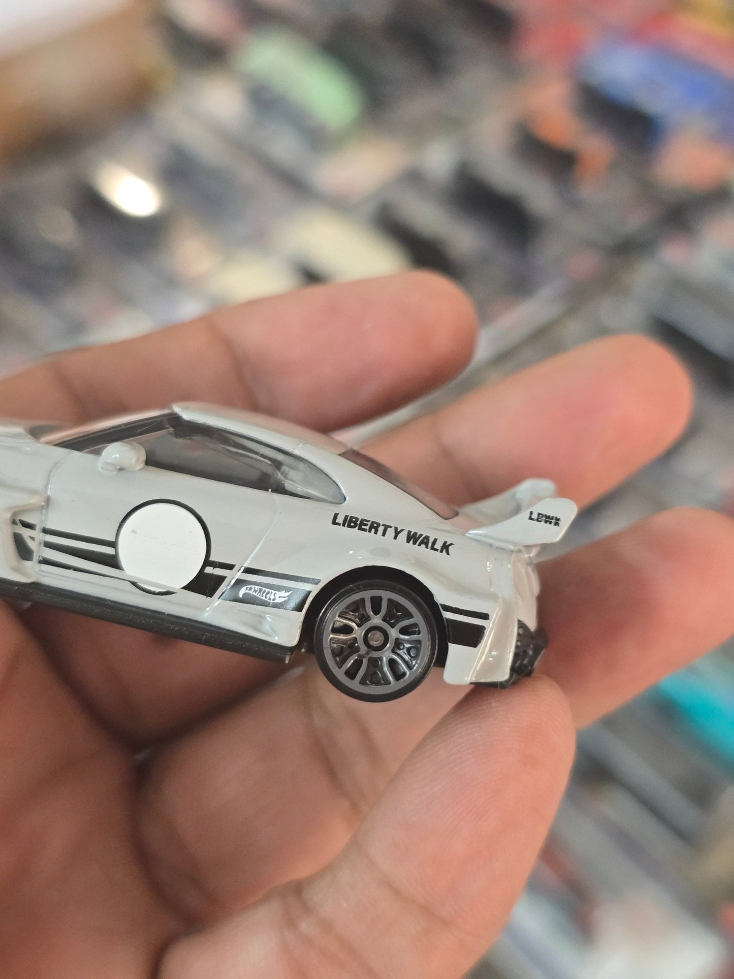 Hot Wheels LB - Silhouette Works GT Nissan 35GT - RR Ver.2 (Uncarded) - Kinder Logs