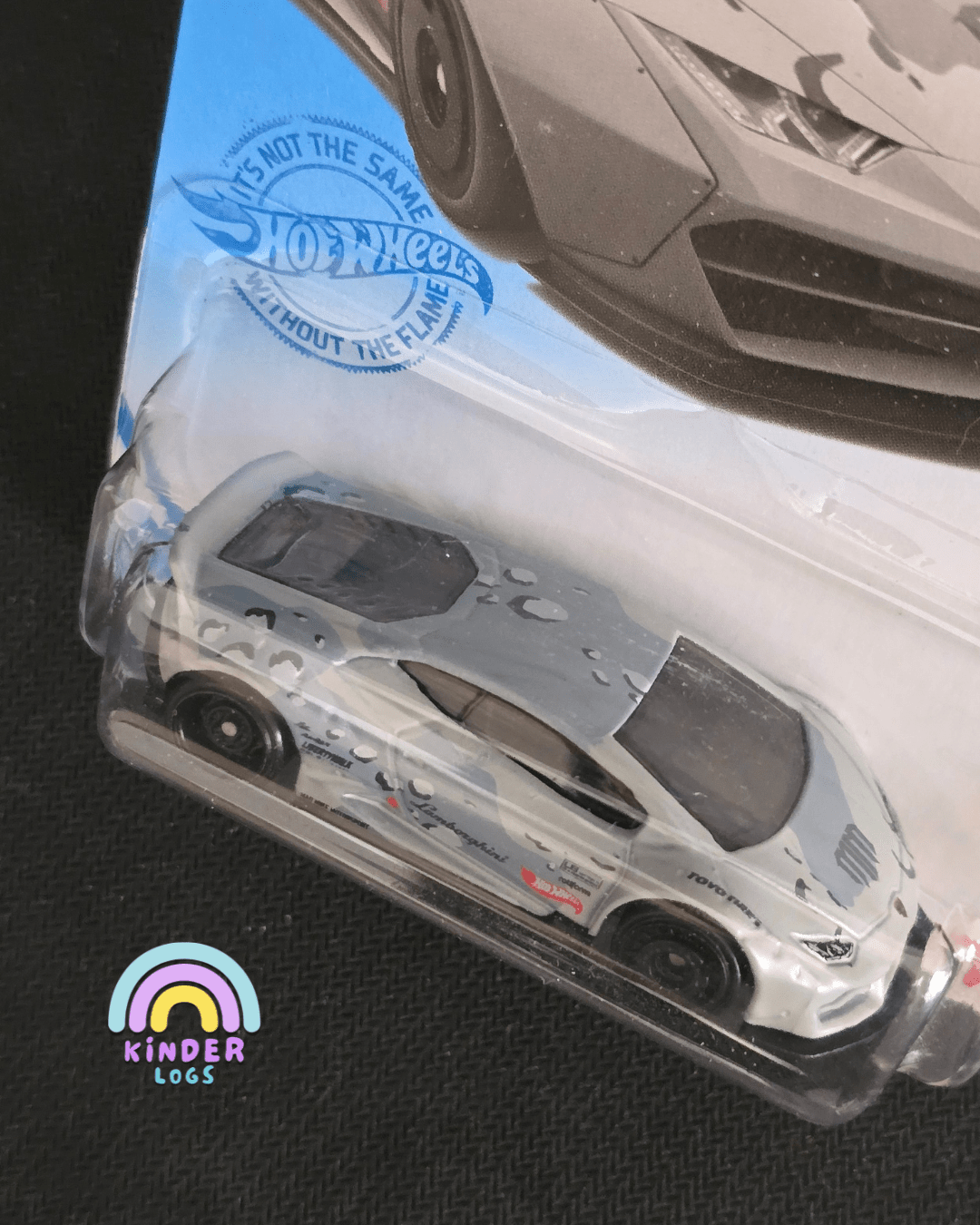 Hot Wheels LB Works Lamborghini Huracan Coupe (Liberty Walk) - Kinder Logs
