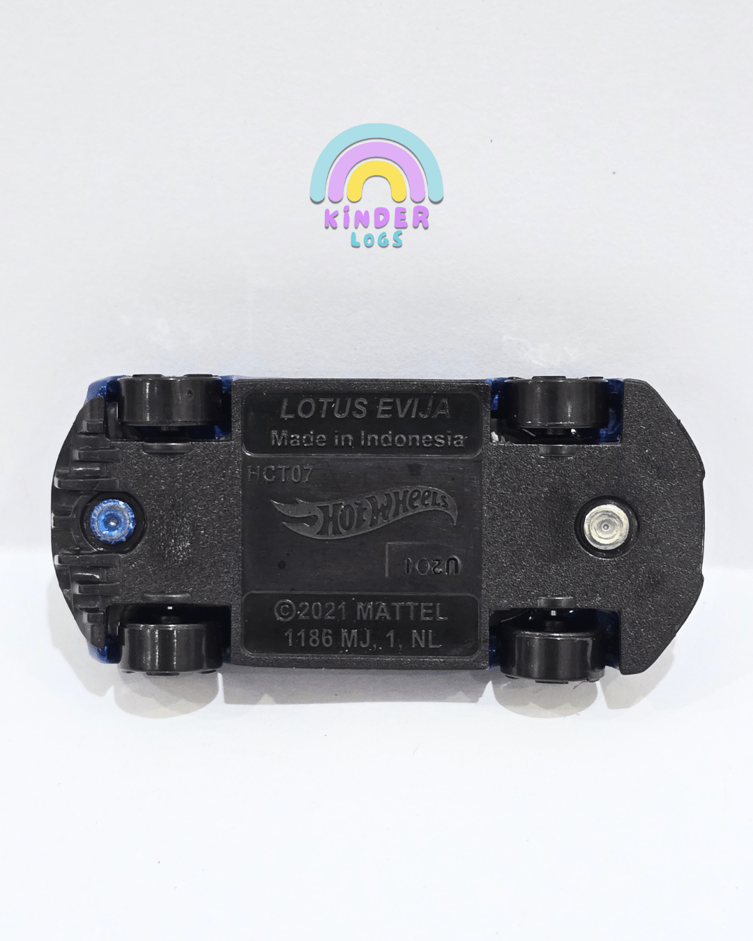 Hot Wheels Lotus Evija - Blue (Uncarded) - Kinder Logs