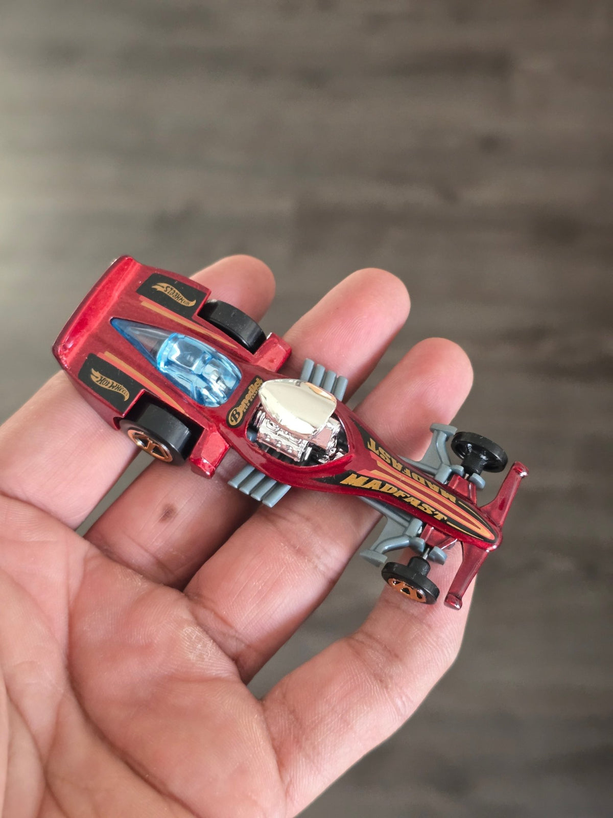 Hot Wheels Madfast - Maroon (Uncarded - New) - Kinder Logs