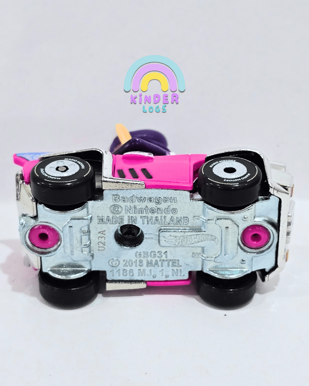 Hot Wheels Mario Kart - Badwagon - WALUIGI Car (Uncarded) - Kinder Logs
