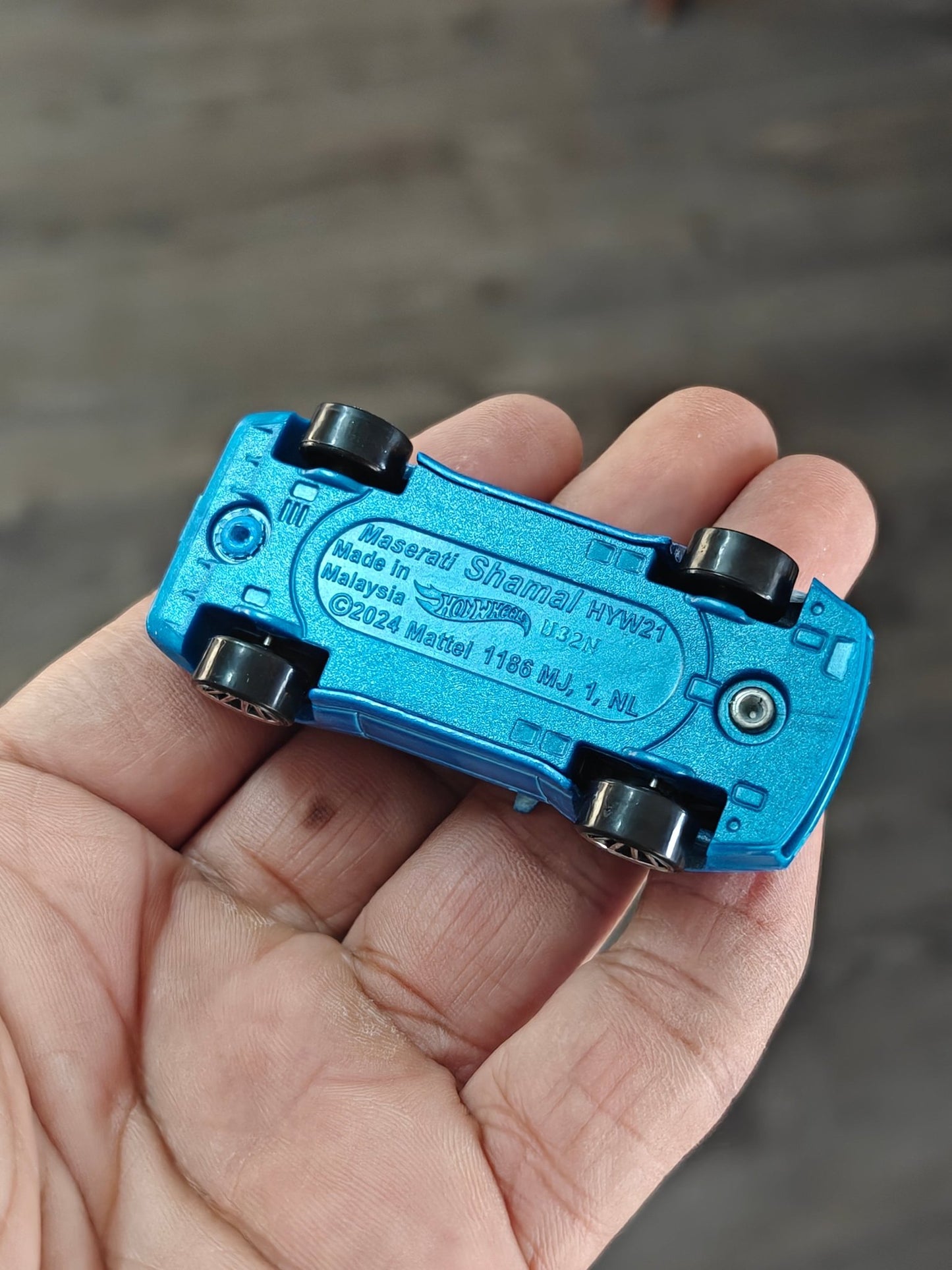 Hot Wheels Maserati Shamal - Blue (Uncarded - New) - Kinder Logs