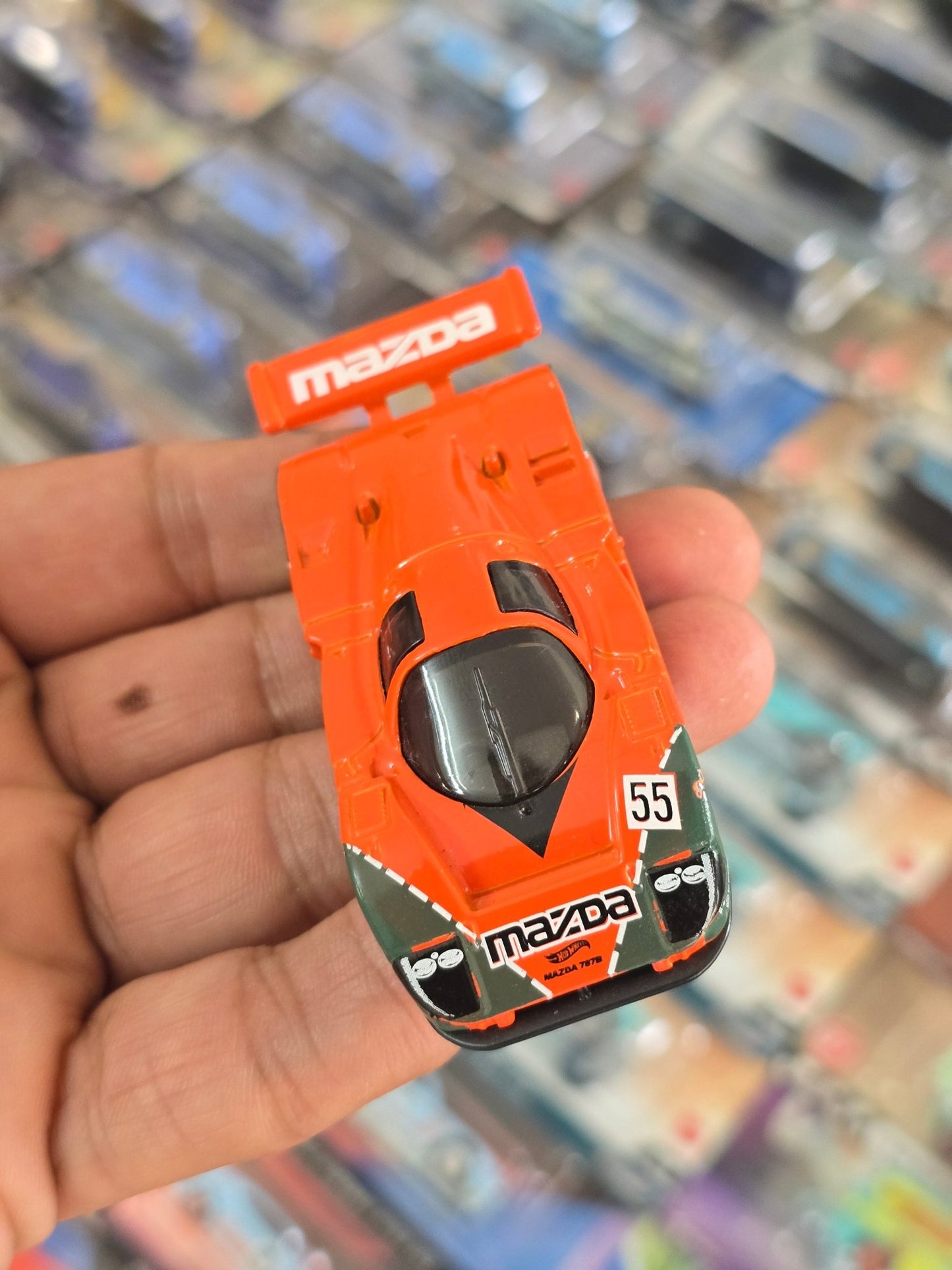 Hot Wheels Mazda 787B - Orange (Uncarded) - Kinder Logs