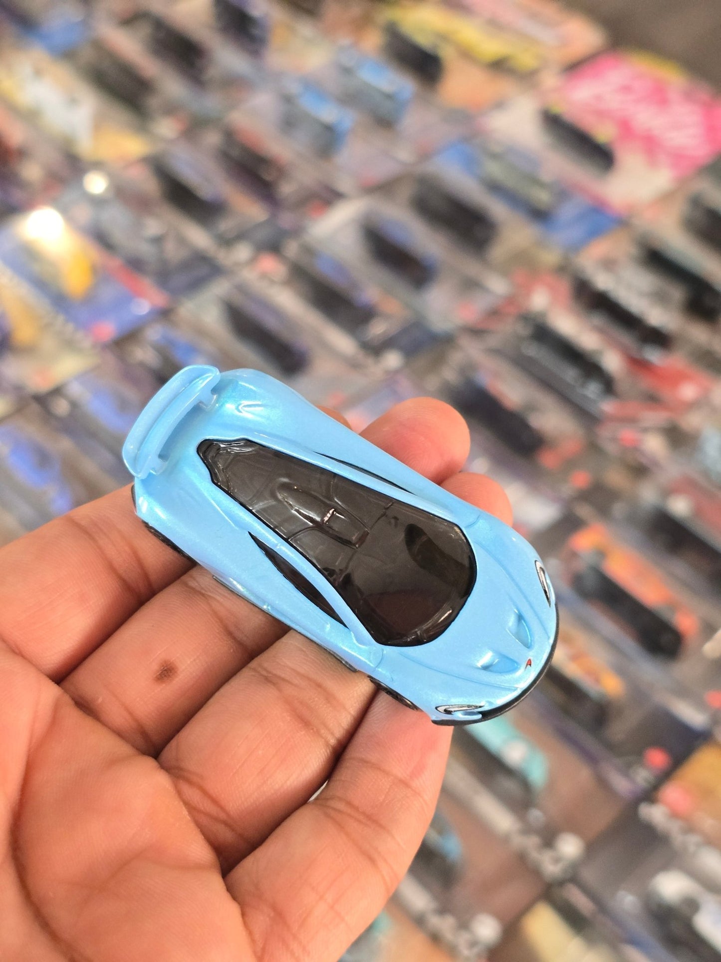 Hot Wheels McLaren P1 - Blue (Uncarded) - Kinder Logs