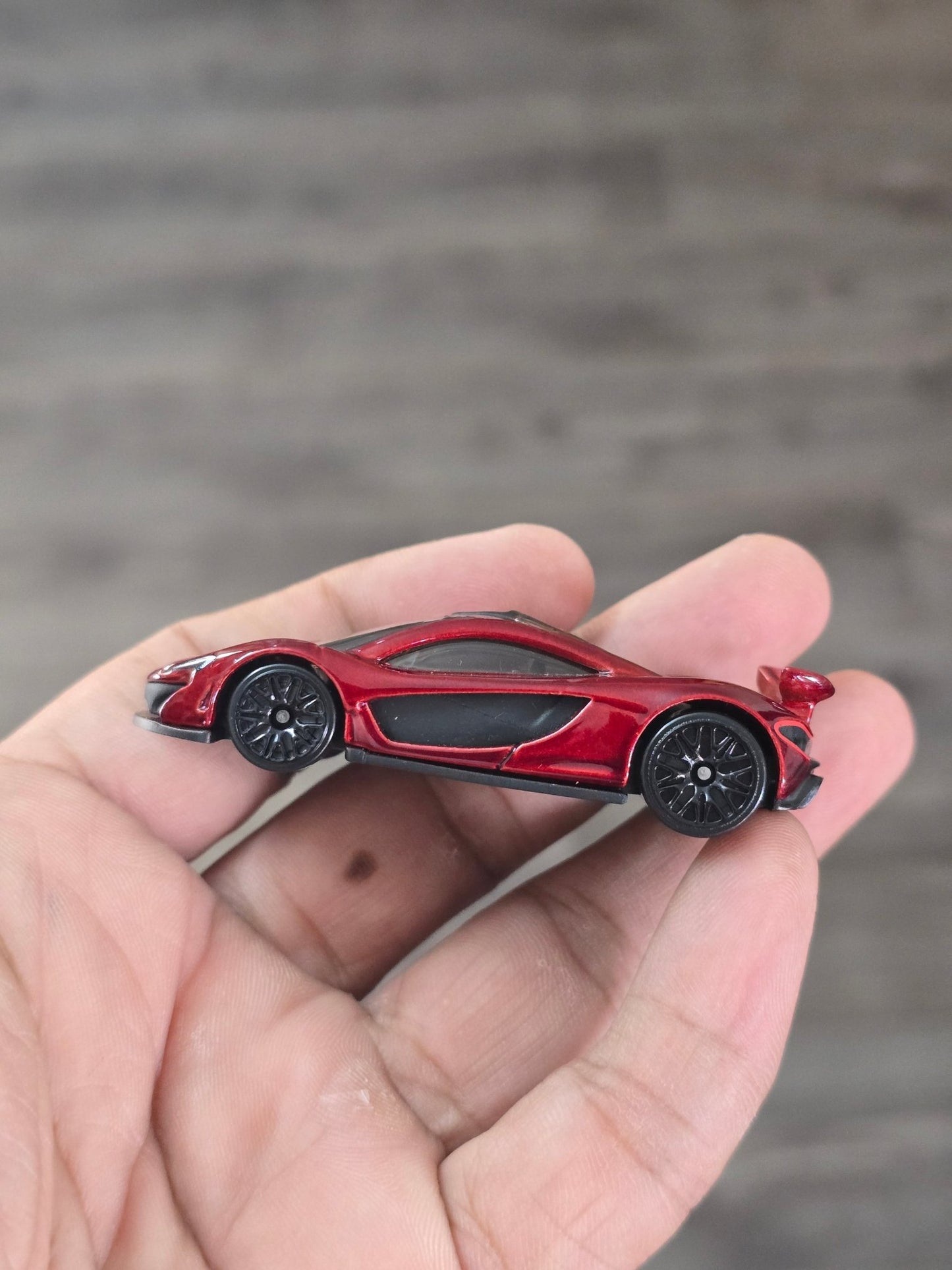 Hot Wheels McLaren P1 - Dark Red (Uncarded) - Kinder Logs