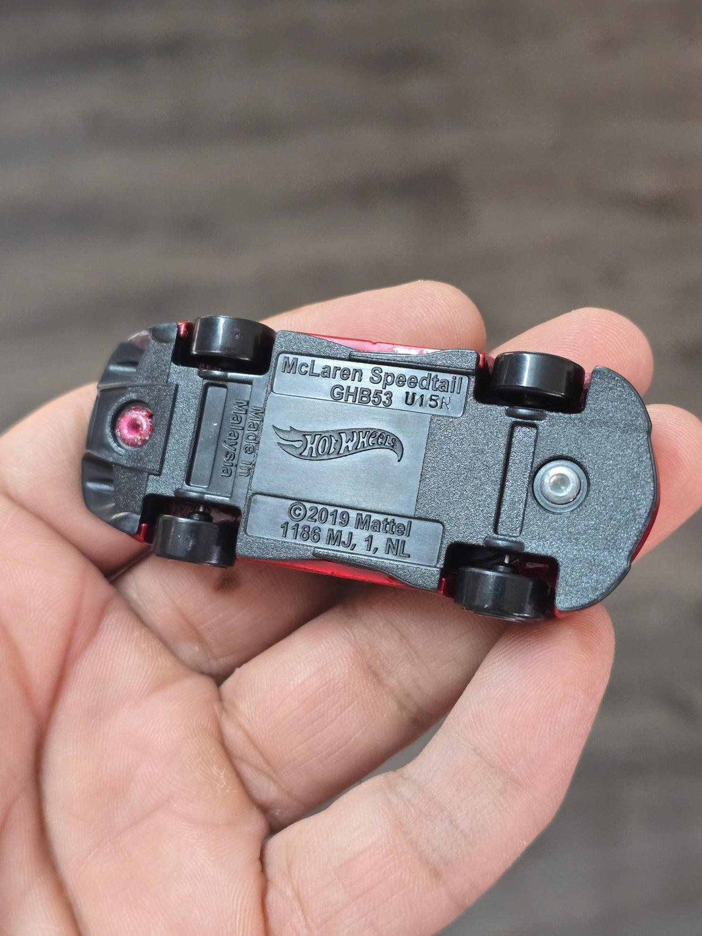 Hot Wheels McLaren Speedtail - Red (Uncarded - New) - Kinder Logs