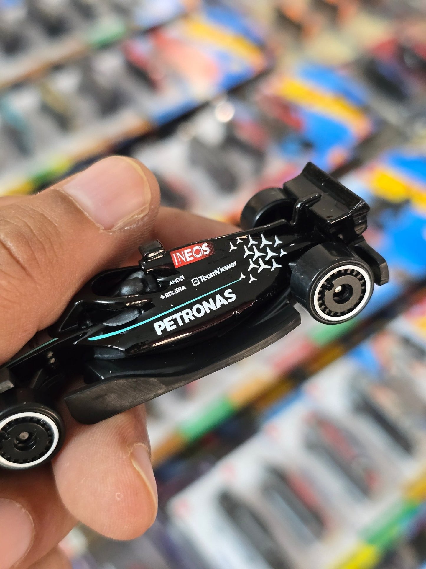 Hot Wheels Mercedes - AMG Petronas Formula One Team F1 Car (Uncarded) - Kinder Logs