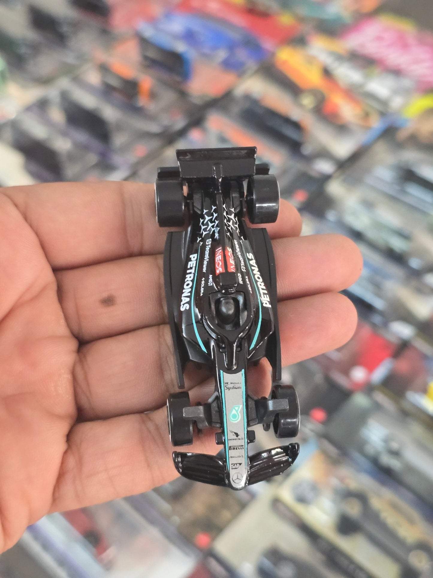 Hot Wheels Mercedes - AMG Petronas Formula One Team F1 Car (Uncarded) - Kinder Logs