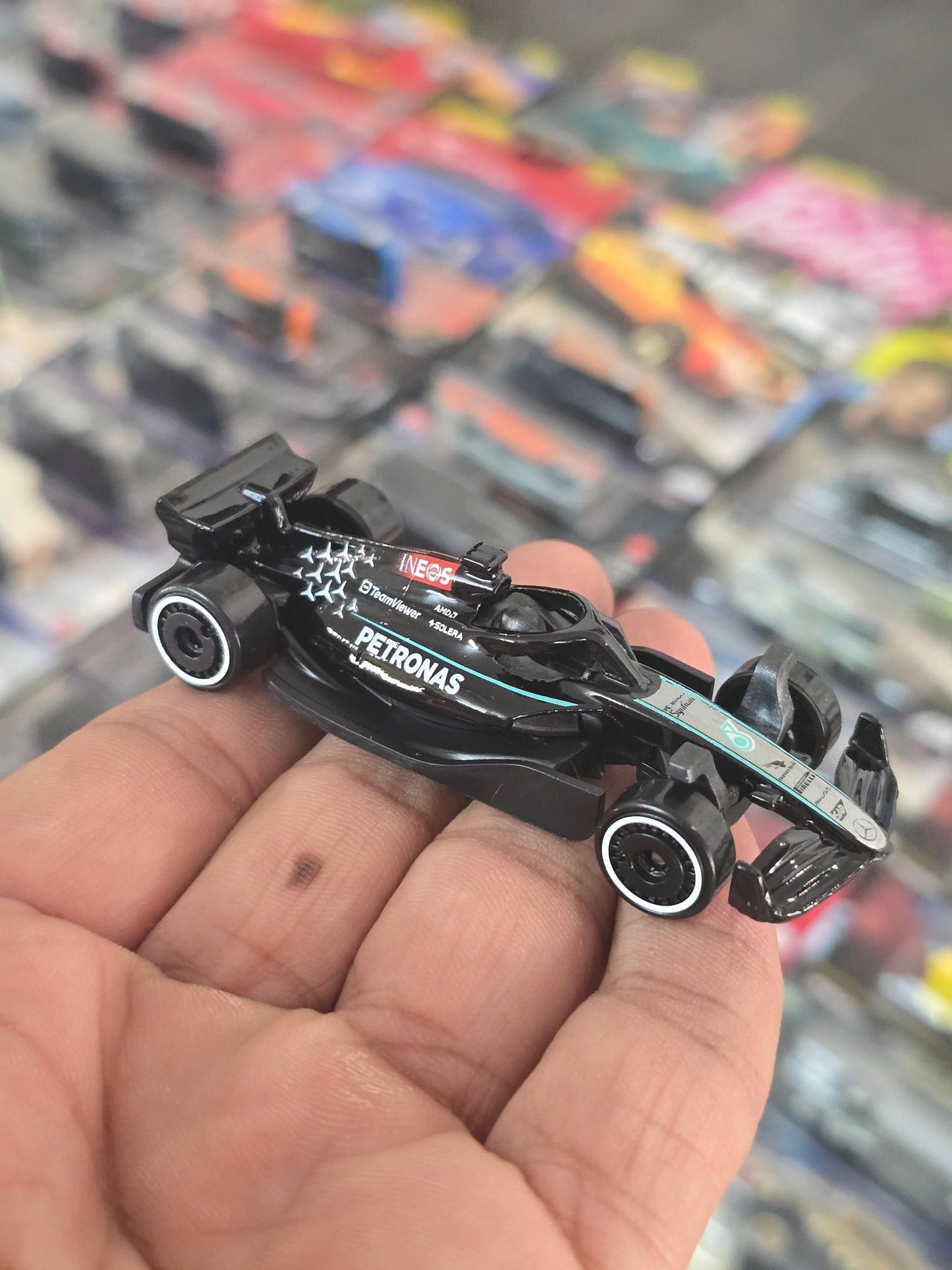 Hot Wheels Mercedes - AMG Petronas Formula One Team F1 Car (Uncarded) - Kinder Logs