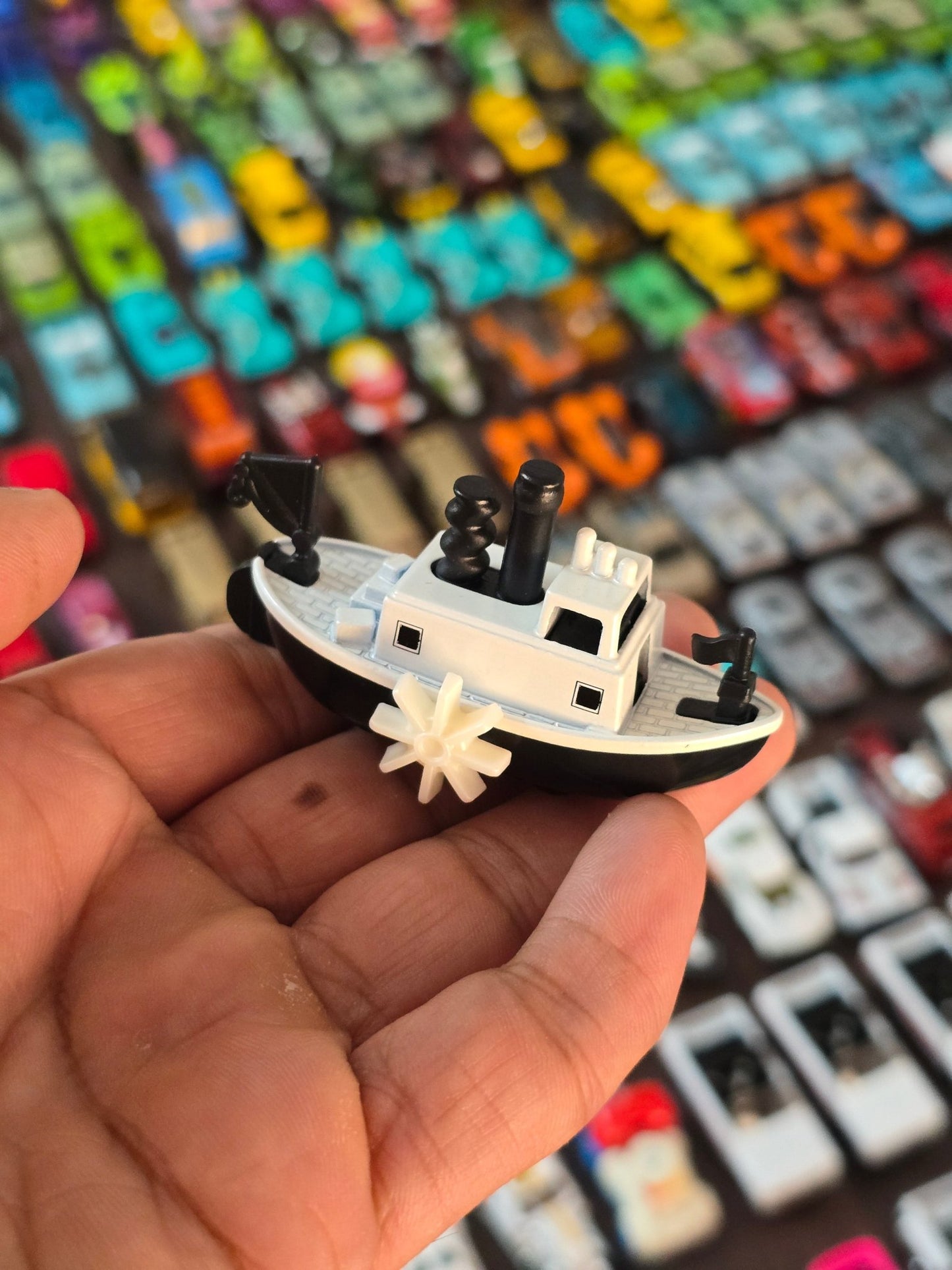 Hot Wheels Mickey Mouse Disney Steamboat (Uncarded - New) - Kinder Logs