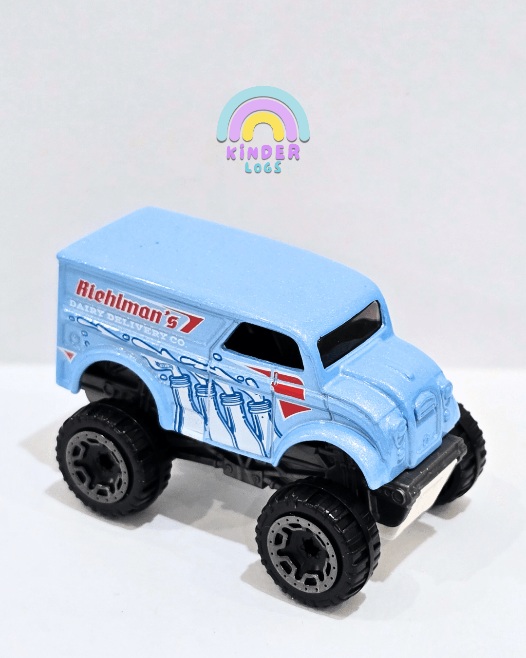 Hot Wheels Monster Dairy Delivery (Uncarded) - Kinder Logs