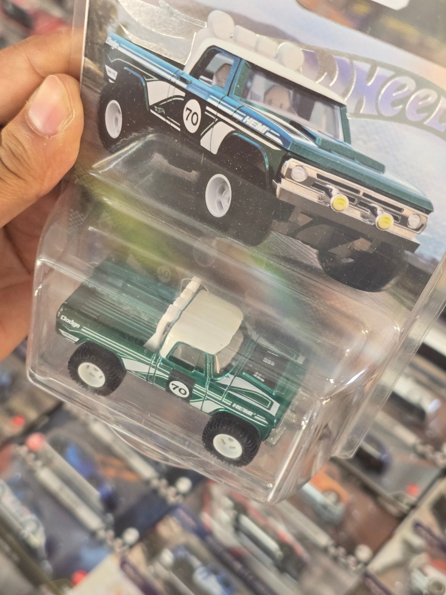 Hot Wheels NFT 1970 Dodge Power Wagon - Kinder Logs