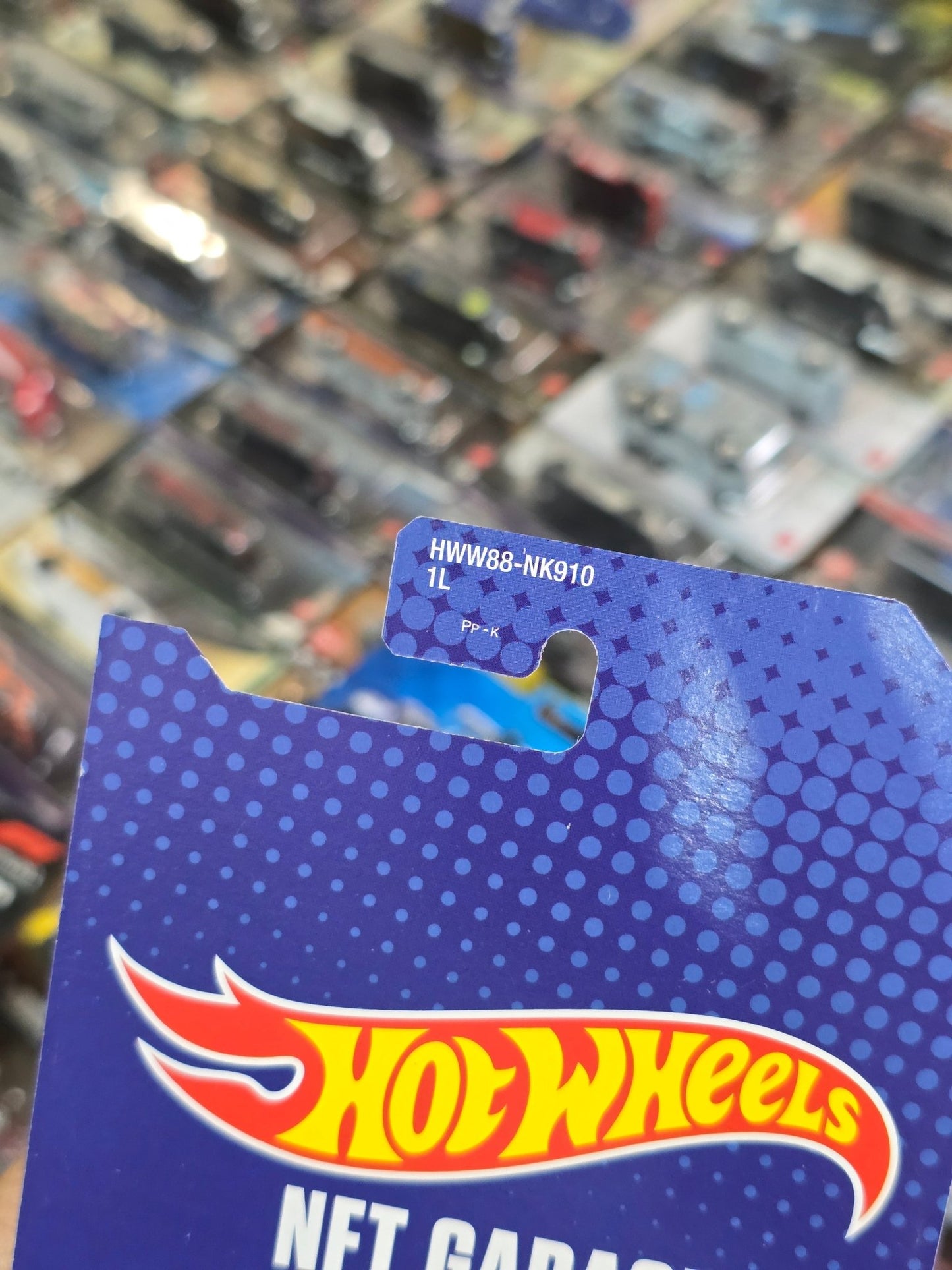 Hot Wheels NFT Pagani Zonda R (Spectraflame Red) - Kinder Logs