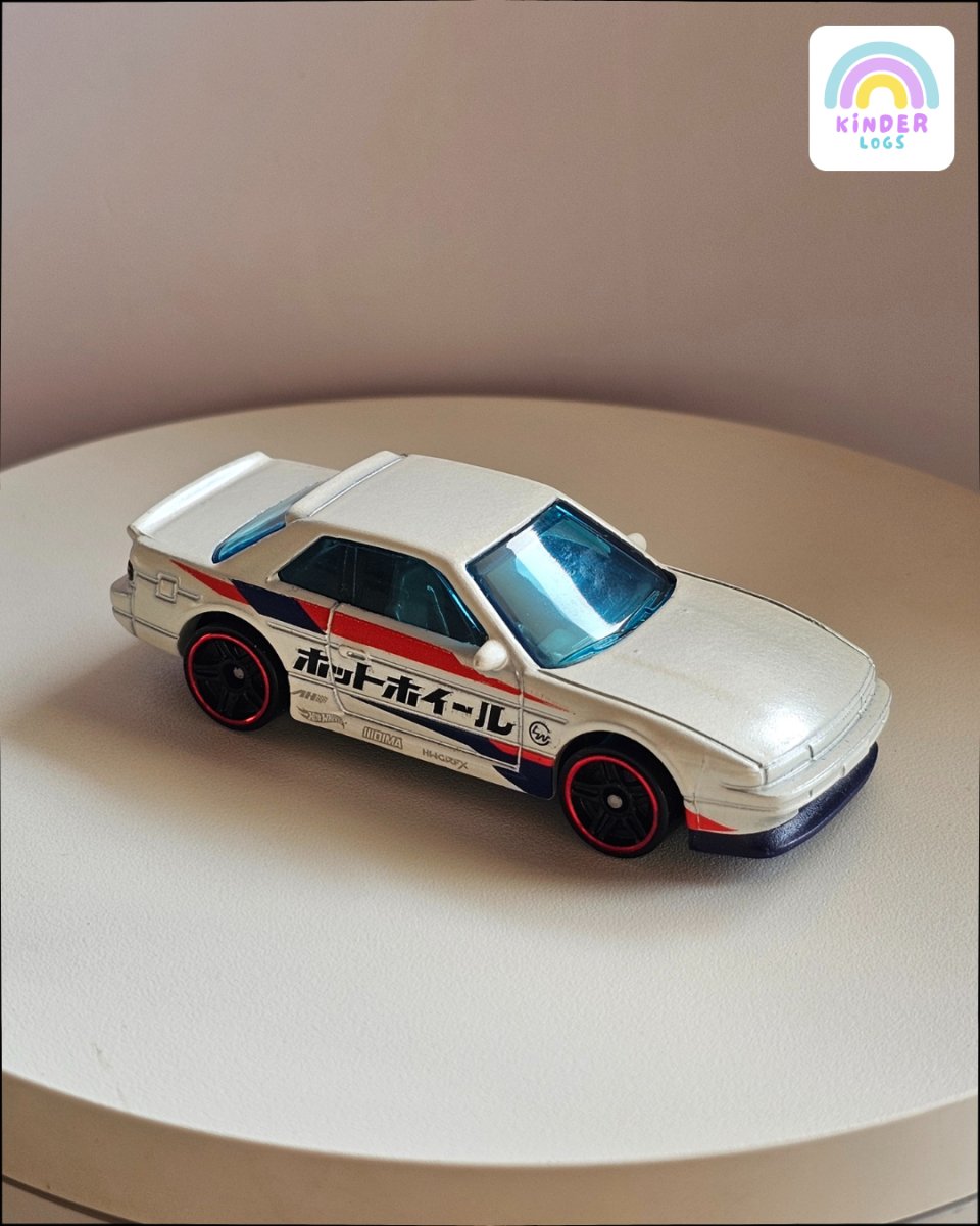 Hot Wheels Nissan Silvia S13 (Uncarded) - Kinder Logs