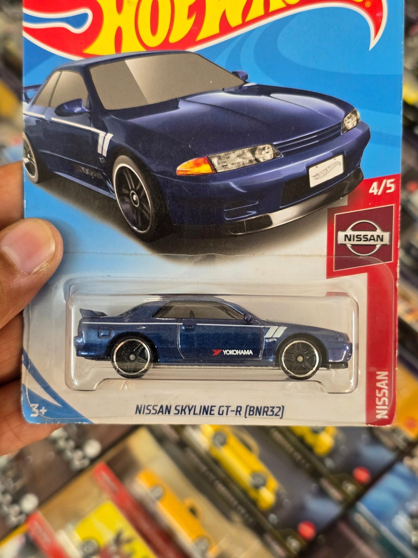 Hot Wheels Nissan Skyline GT - R (BNR32) - Blue (2018 Card) - Kinder Logs