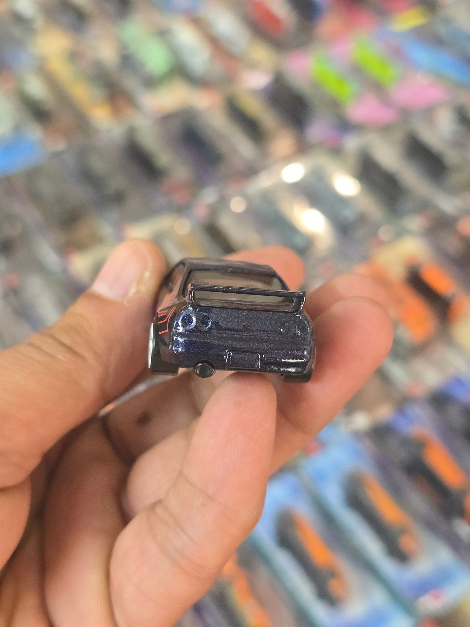Hot Wheels Nissan Skyline GT - R R33 HKS Power's (Uncarded) - Kinder Logs
