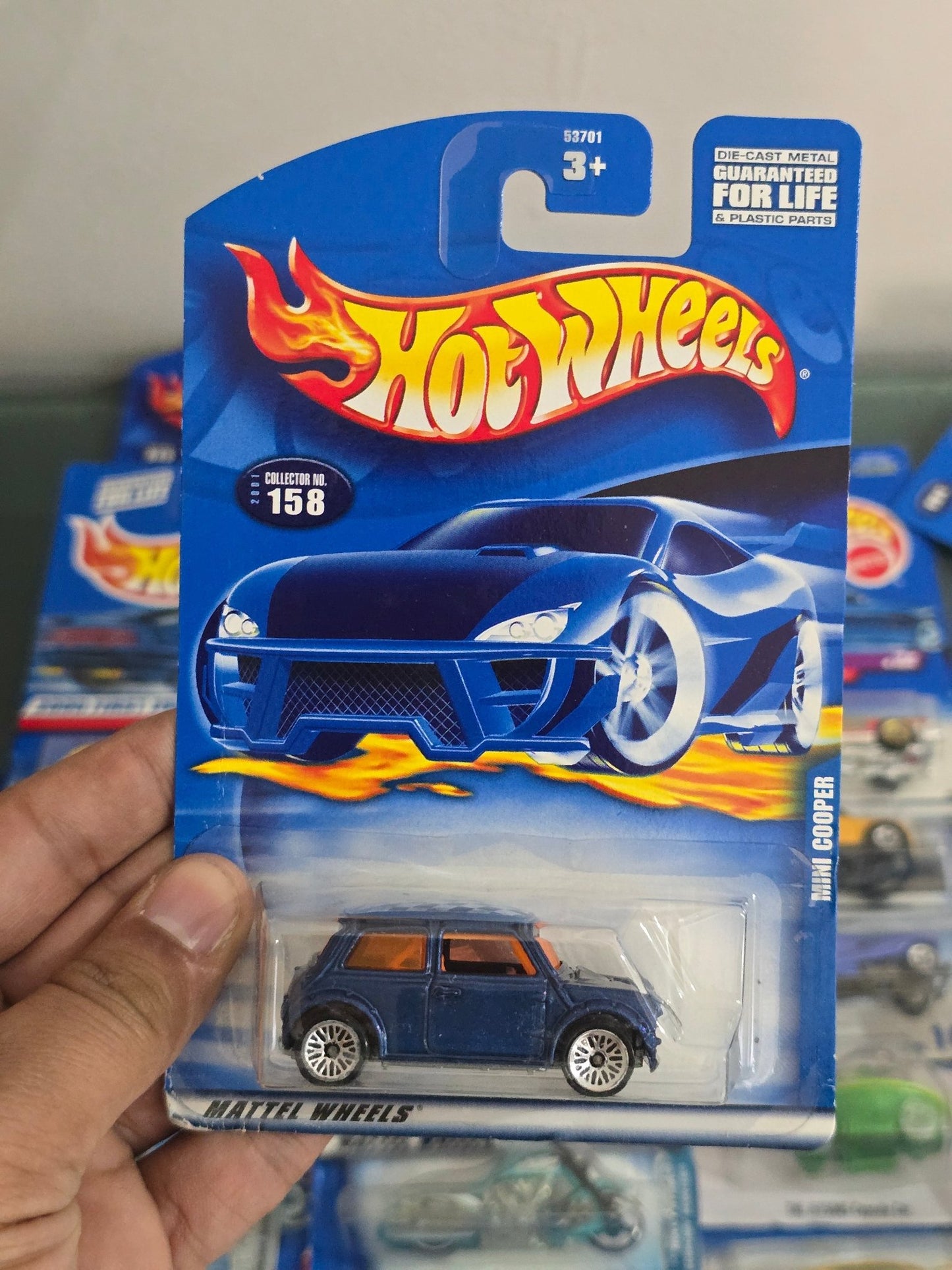 Hot Wheels Old Mini Cooper - Collector No. 158 - Kinder Logs