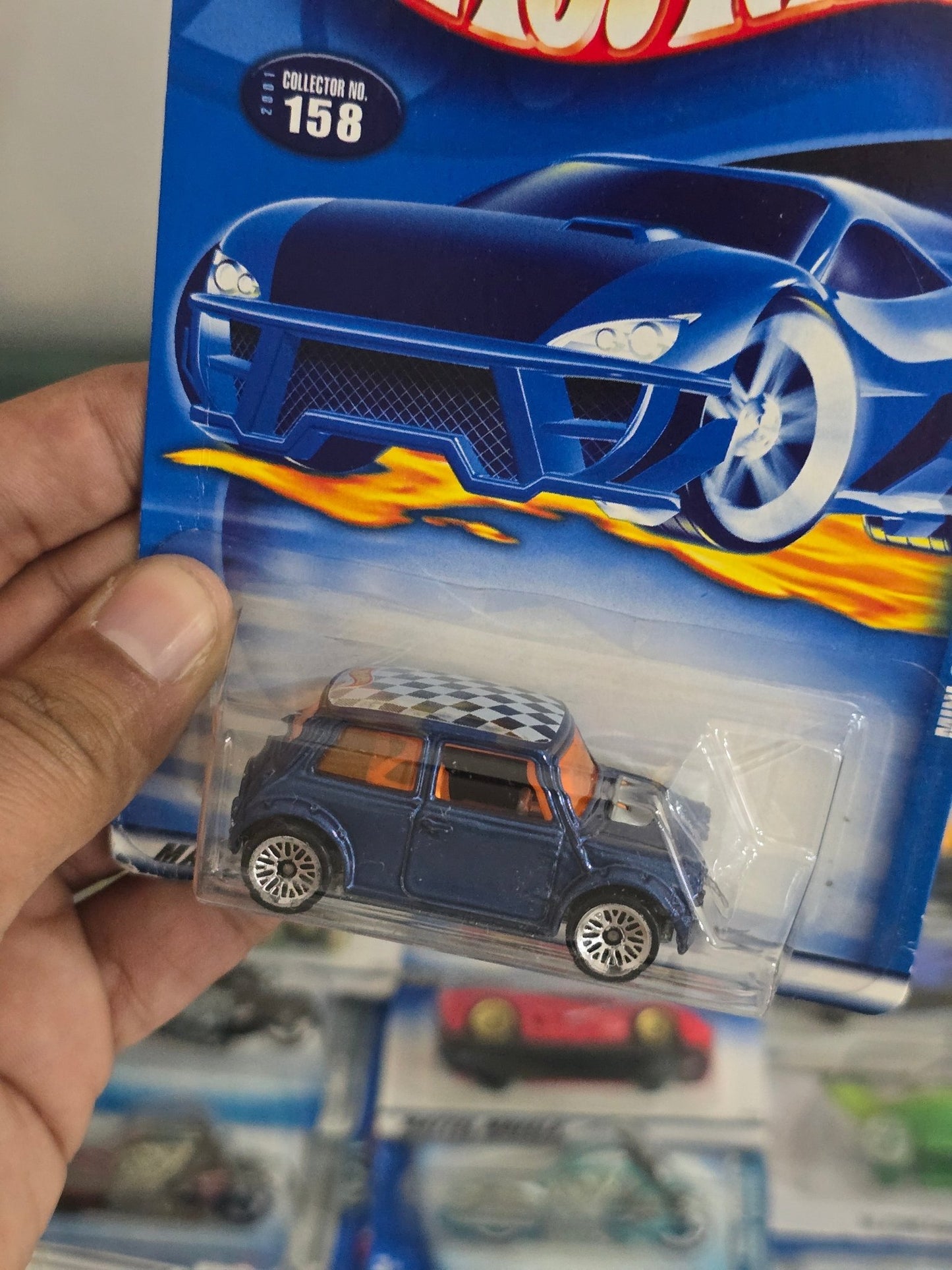 Hot Wheels Old Mini Cooper - Collector No. 158 - Kinder Logs