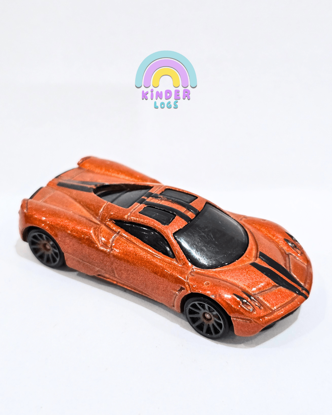 Hot Wheels Pagani Huayra - Orange (Used Car) - Kinder Logs