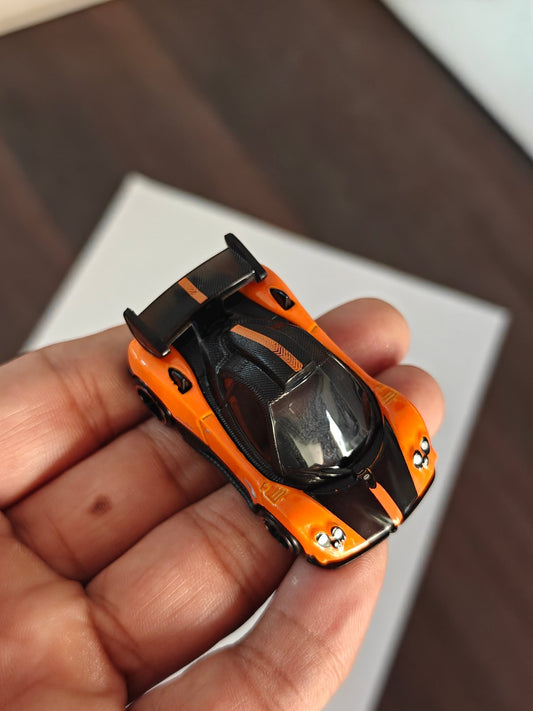 Hot Wheels Pagani Zonda Cinque Tooned - Orange (Uncarded - New) - Kinder Logs