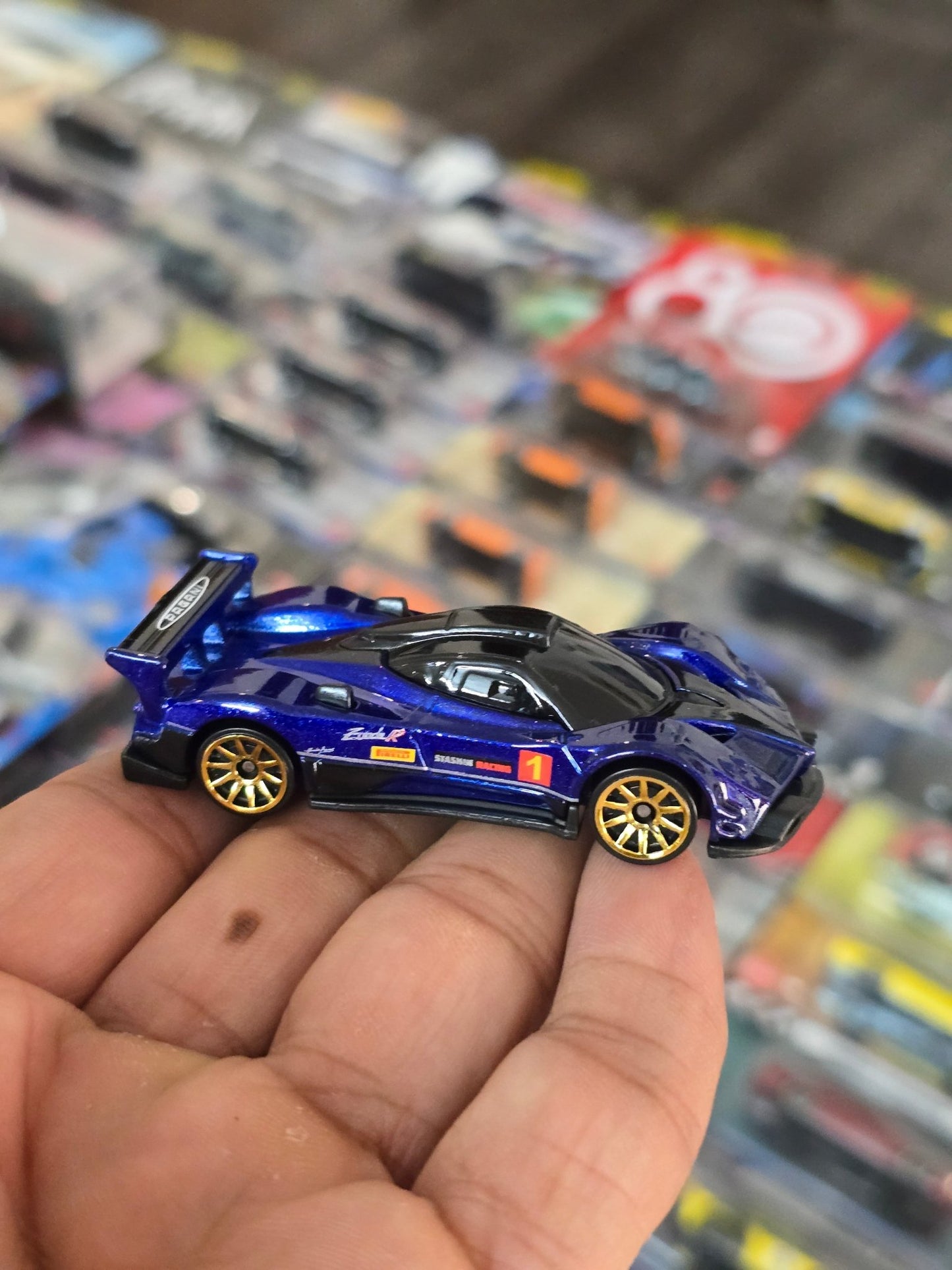 Hot Wheels Pagani Zonda R - Blue (Uncarded) - Kinder Logs