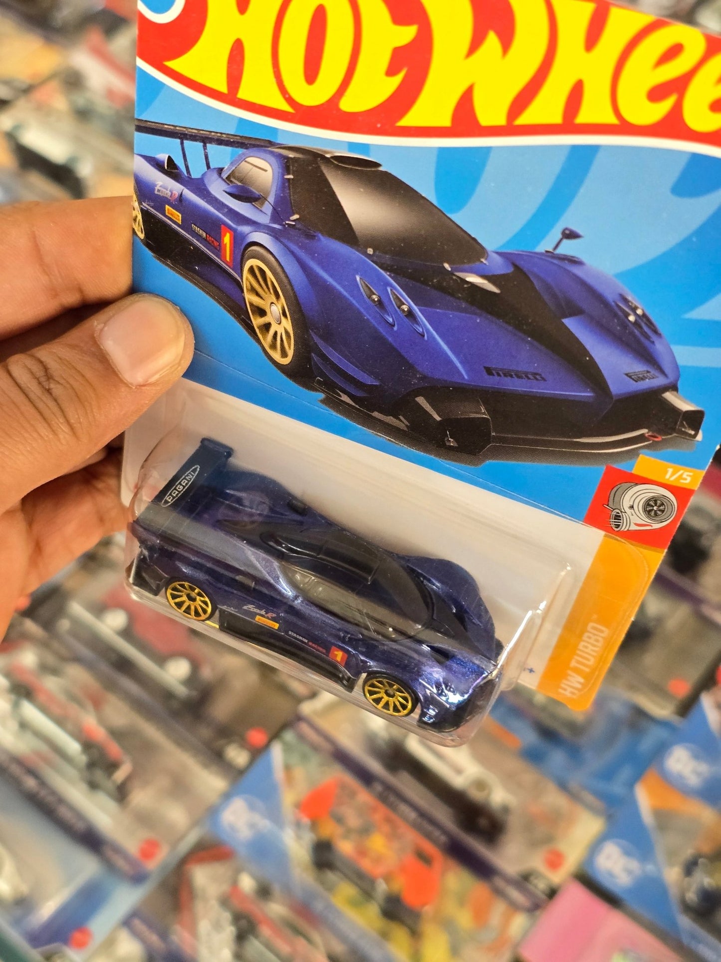 Hot Wheels Pagani Zonda R - Blue With Gold Wheels - Kinder Logs