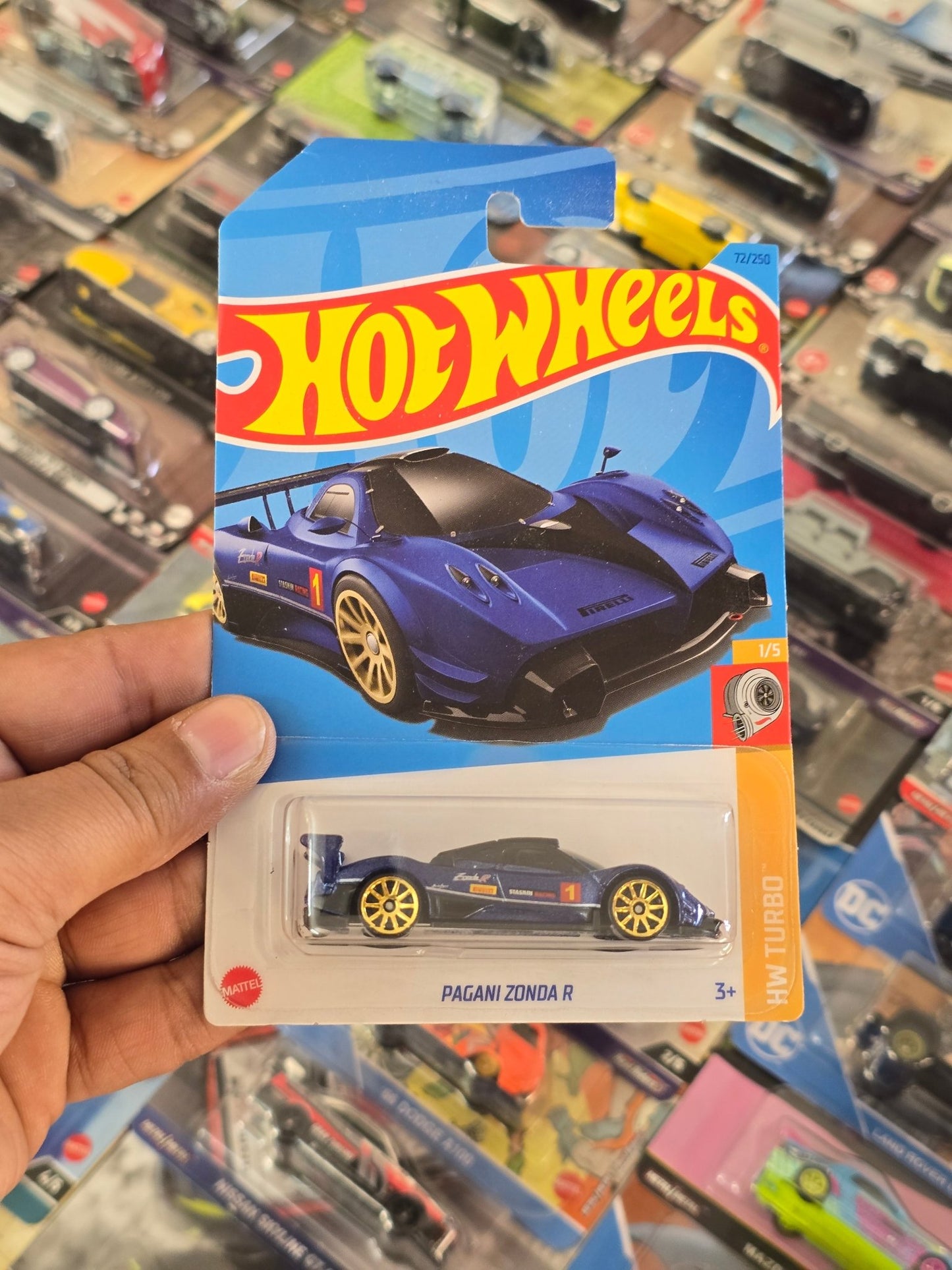 Hot Wheels Pagani Zonda R - Blue With Gold Wheels - Kinder Logs
