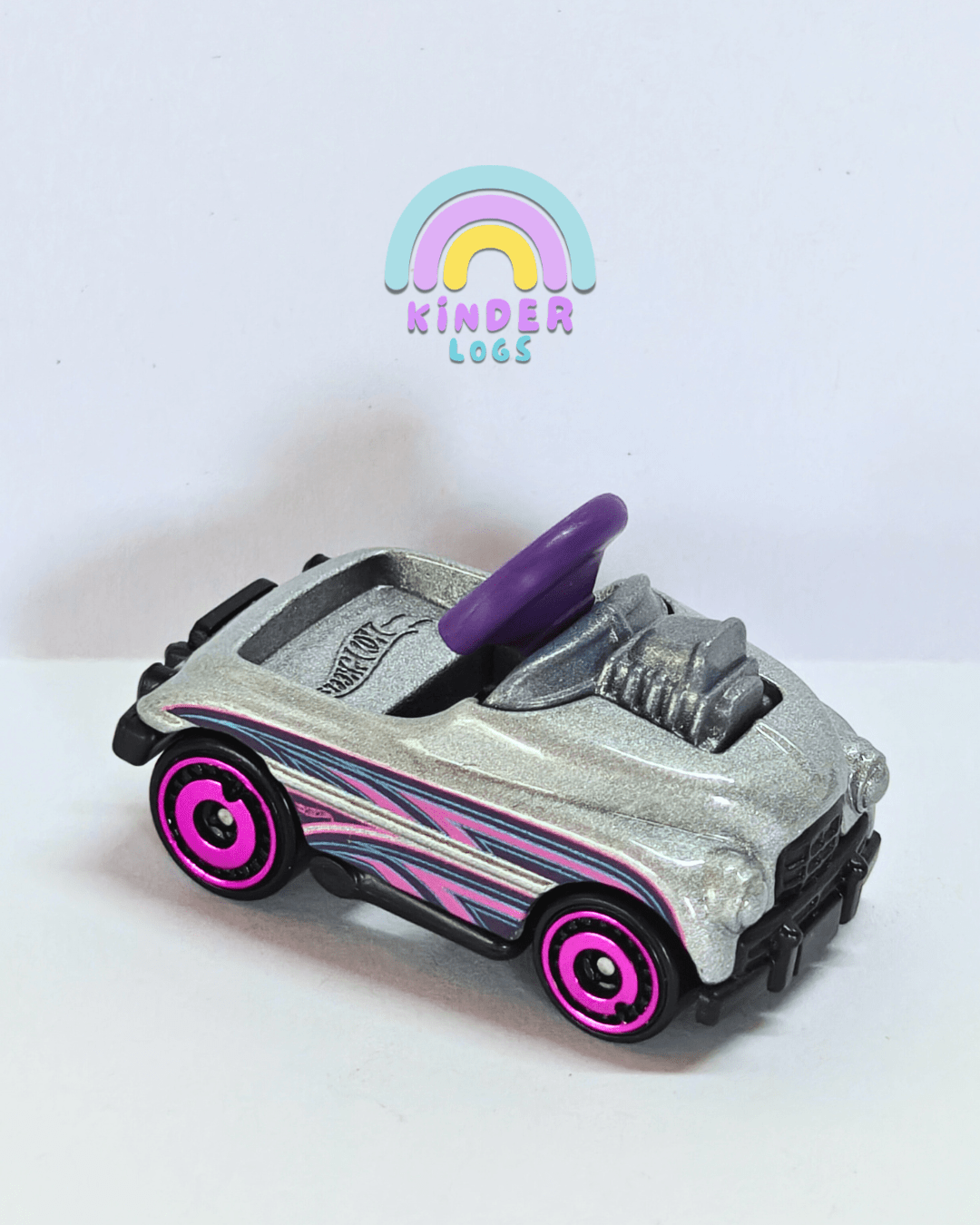 Hot Wheels Pedal Driver - Silver (Uncarded - New) - Kinder Logs
