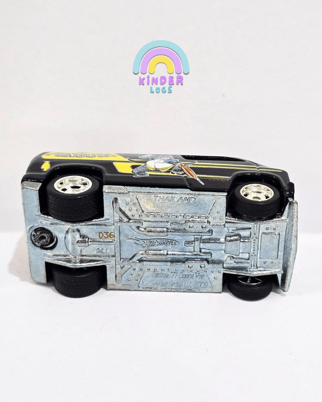 Hot Wheels Penguin Custom 1977 Dodge Van - Super Rare (Uncarded) - Kinder Logs