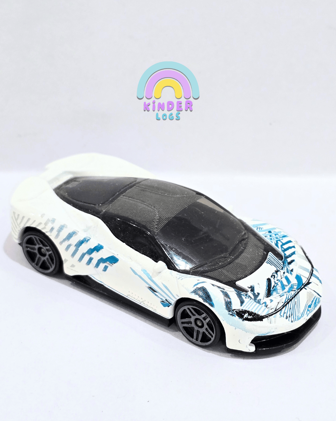 Hot Wheels Pininfarina Battista - White (Used Car) - Kinder Logs