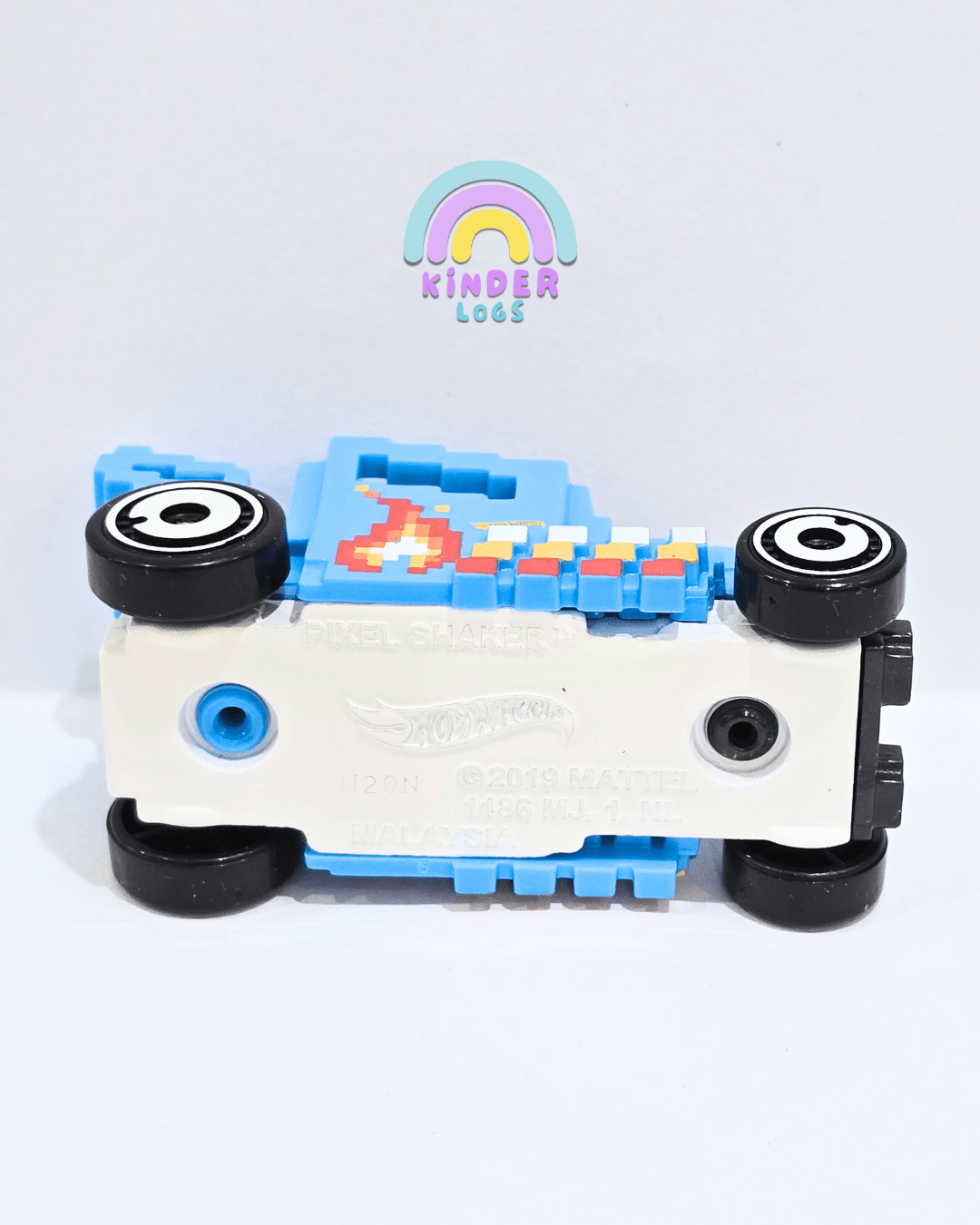 Hot Wheels Pixel Shaker (Uncarded) - Kinder Logs