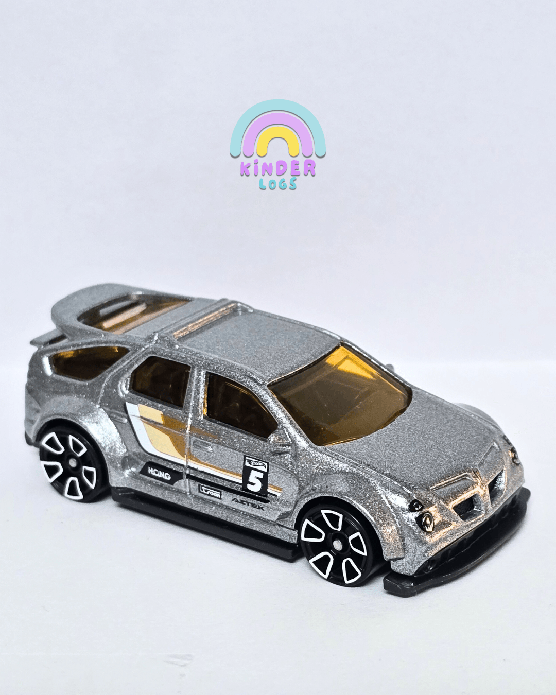 Hot Wheels Pontiac Aztek Custom - Silver (Uncarded - New) - Kinder Logs