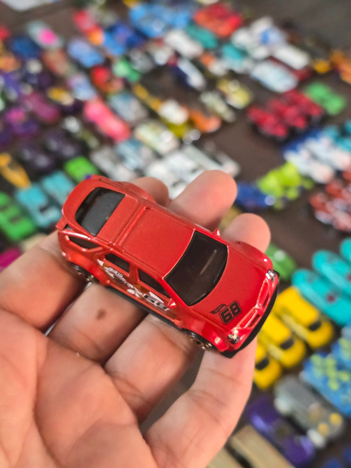 Hot Wheels Pontiac Aztek Custom (Uncarded - New) - Kinder Logs