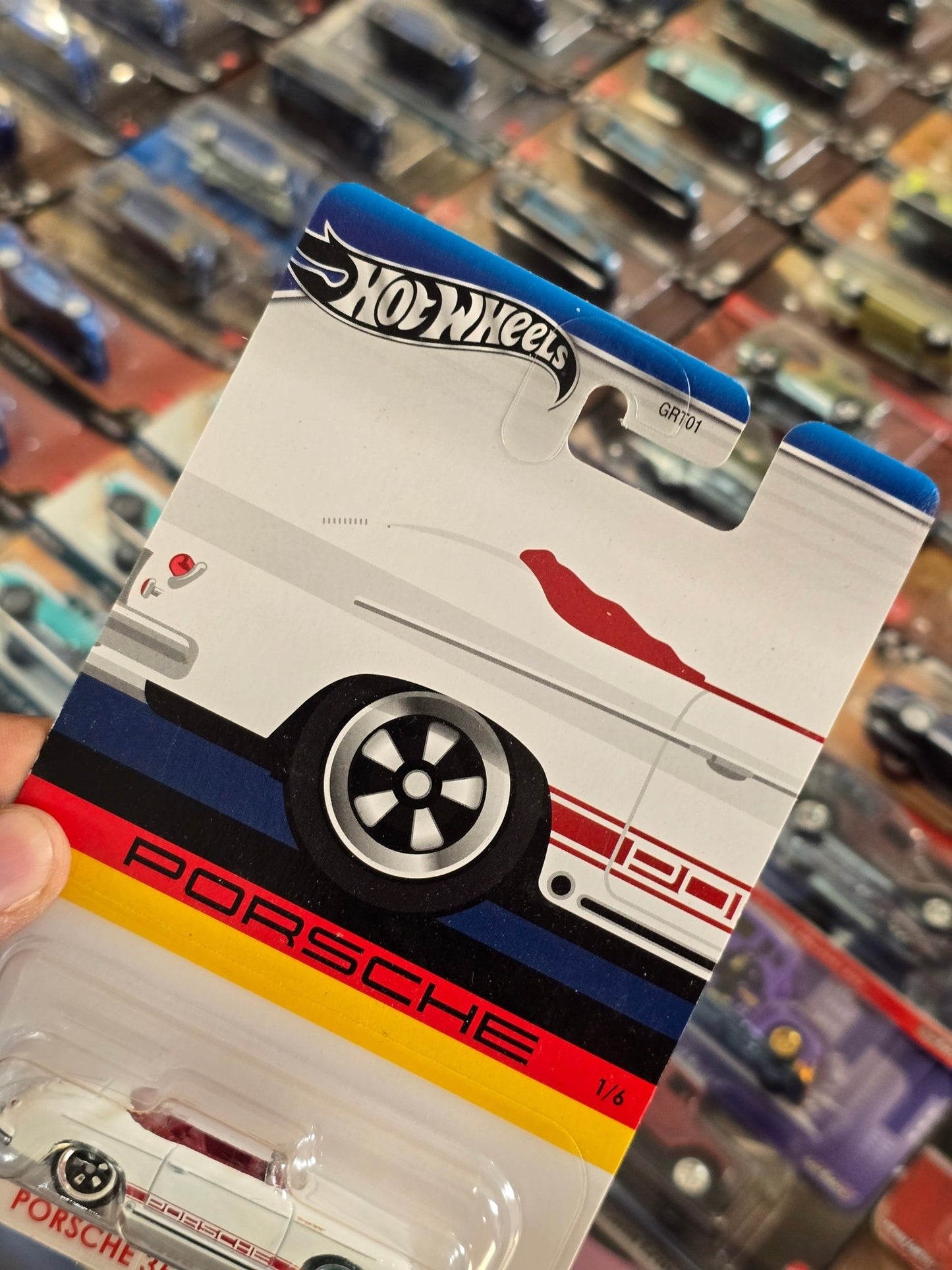 Hot Wheels Porsche 356 Speedster - Porsche Series (Imported) - Kinder Logs