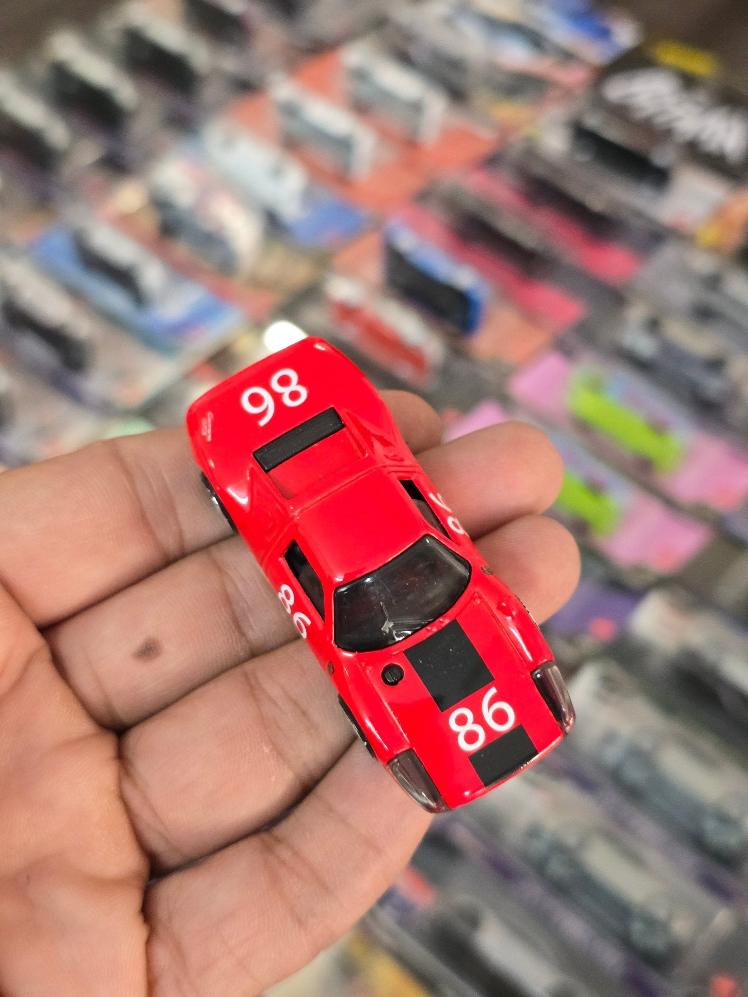 Hot Wheels Porsche 904 Carrera GTS - Red (Uncarded) - Kinder Logs