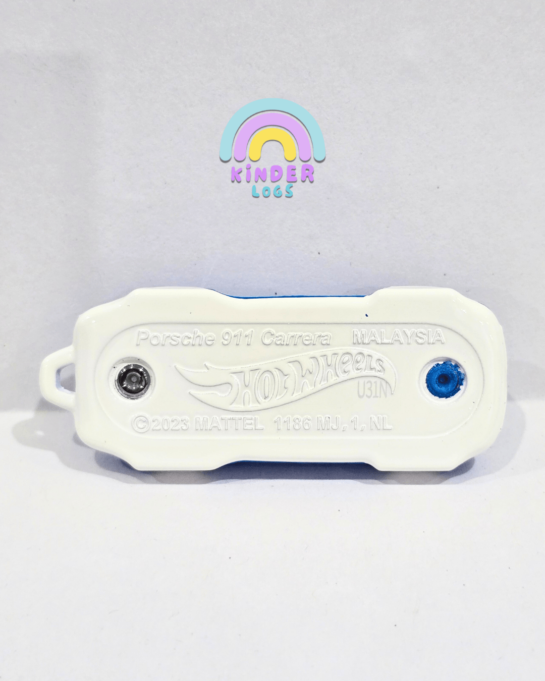 Hot Wheels Porsche 911 Carrera Key Chain - Blue (Uncarded - New) - Kinder Logs