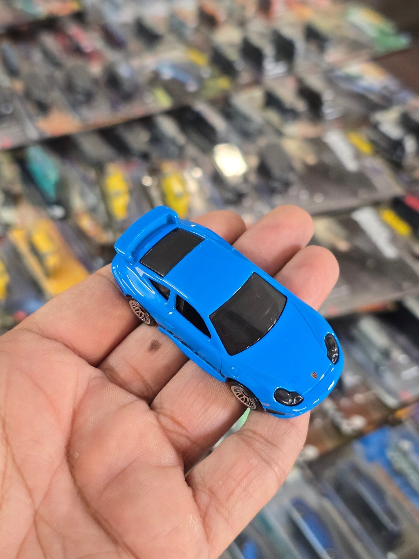 Hot Wheels Porsche 911 GT3 RS - Fast And Furious (Uncarded) - Kinder Logs