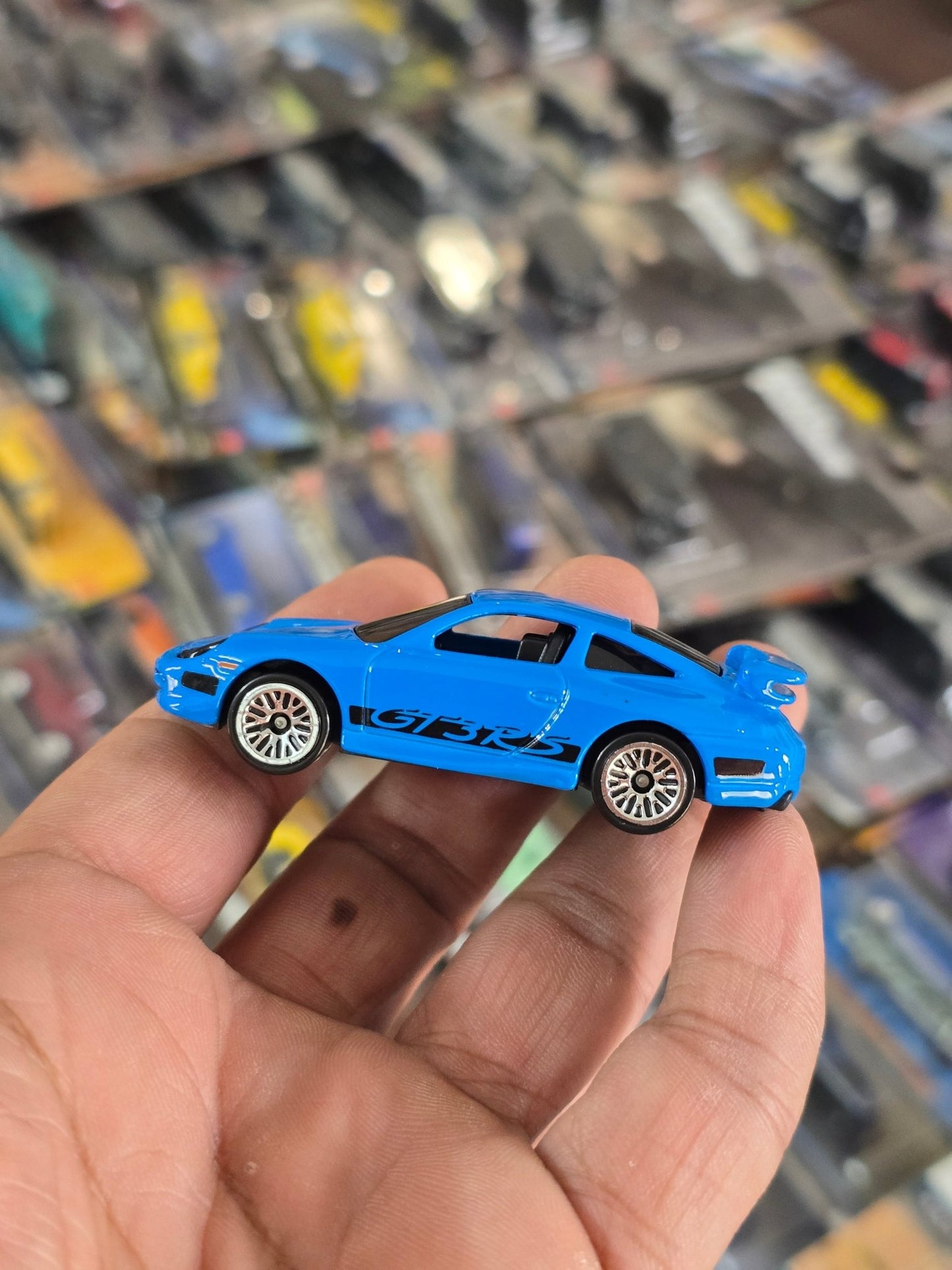 Hot Wheels Porsche 911 GT3 RS - Fast And Furious (Uncarded) - Kinder Logs