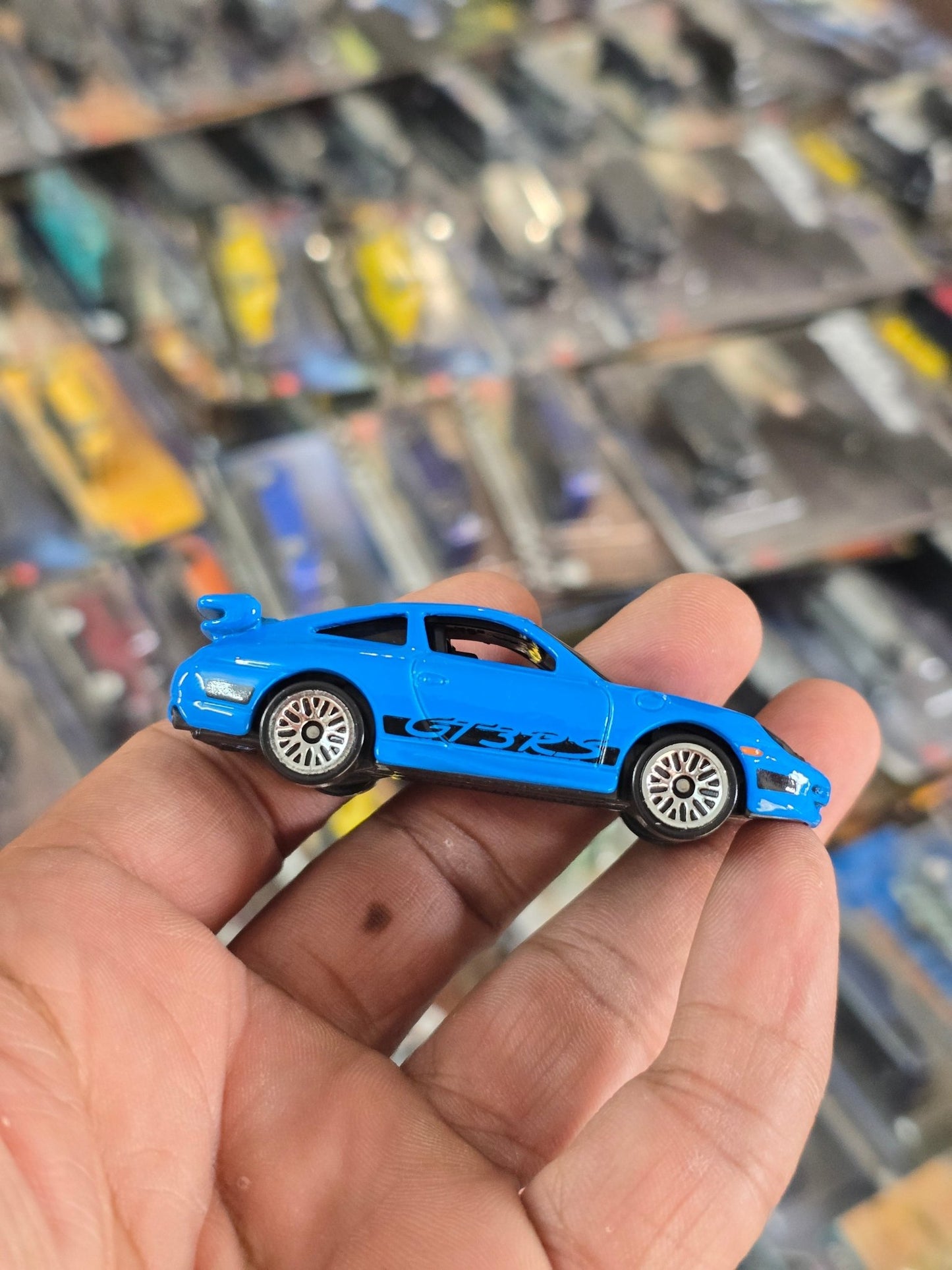 Hot Wheels Porsche 911 GT3 RS - Fast And Furious (Uncarded) - Kinder Logs