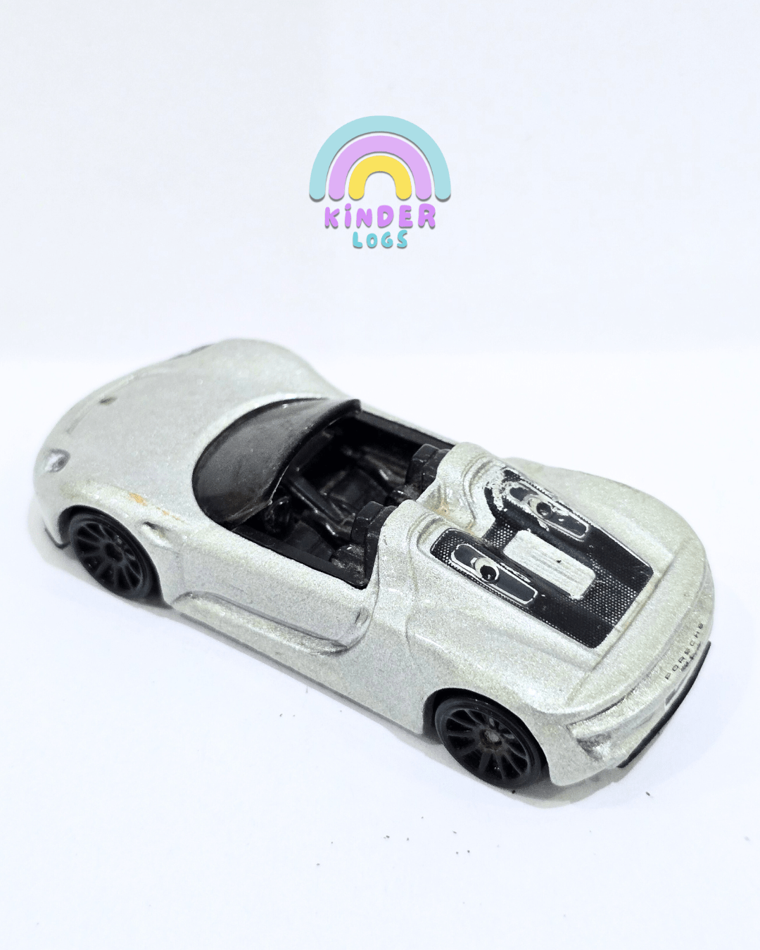 Hot Wheels Porsche 918 Spyder - Silver (Used Car) - Kinder Logs