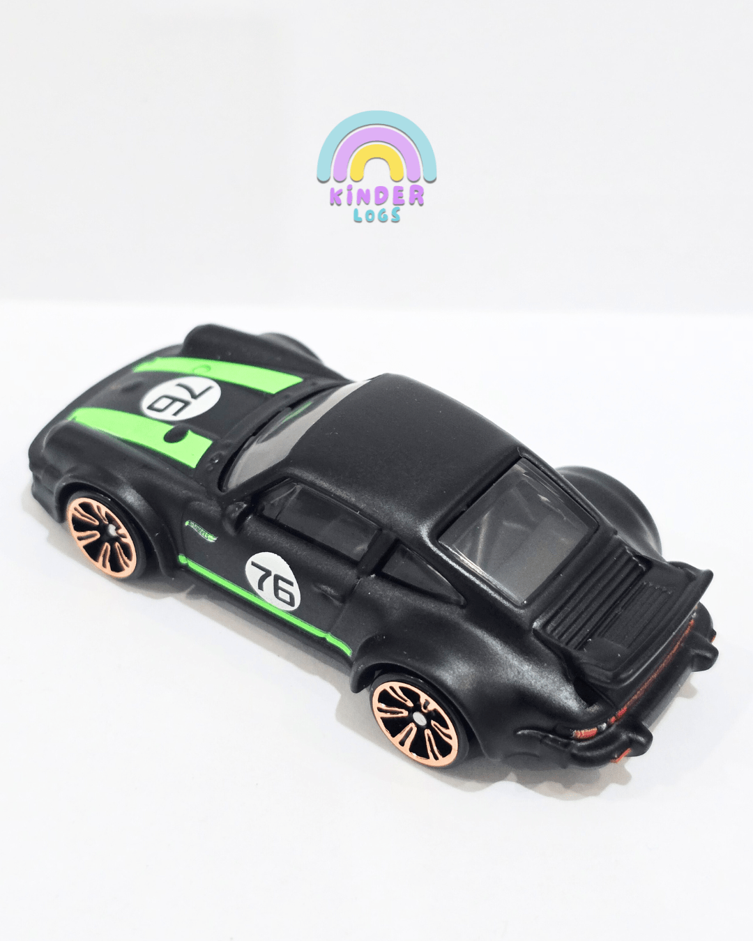 Hot Wheels Porsche 934 Turbo RSR Neon Speeders - Matte Black (Uncarded) - Kinder Logs