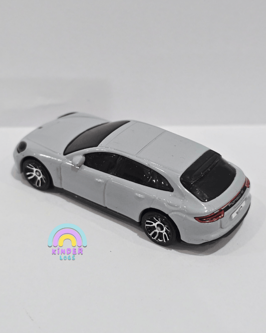 Hot Wheels Porsche Panamera Turbo S (Uncarded) - Kinder Logs