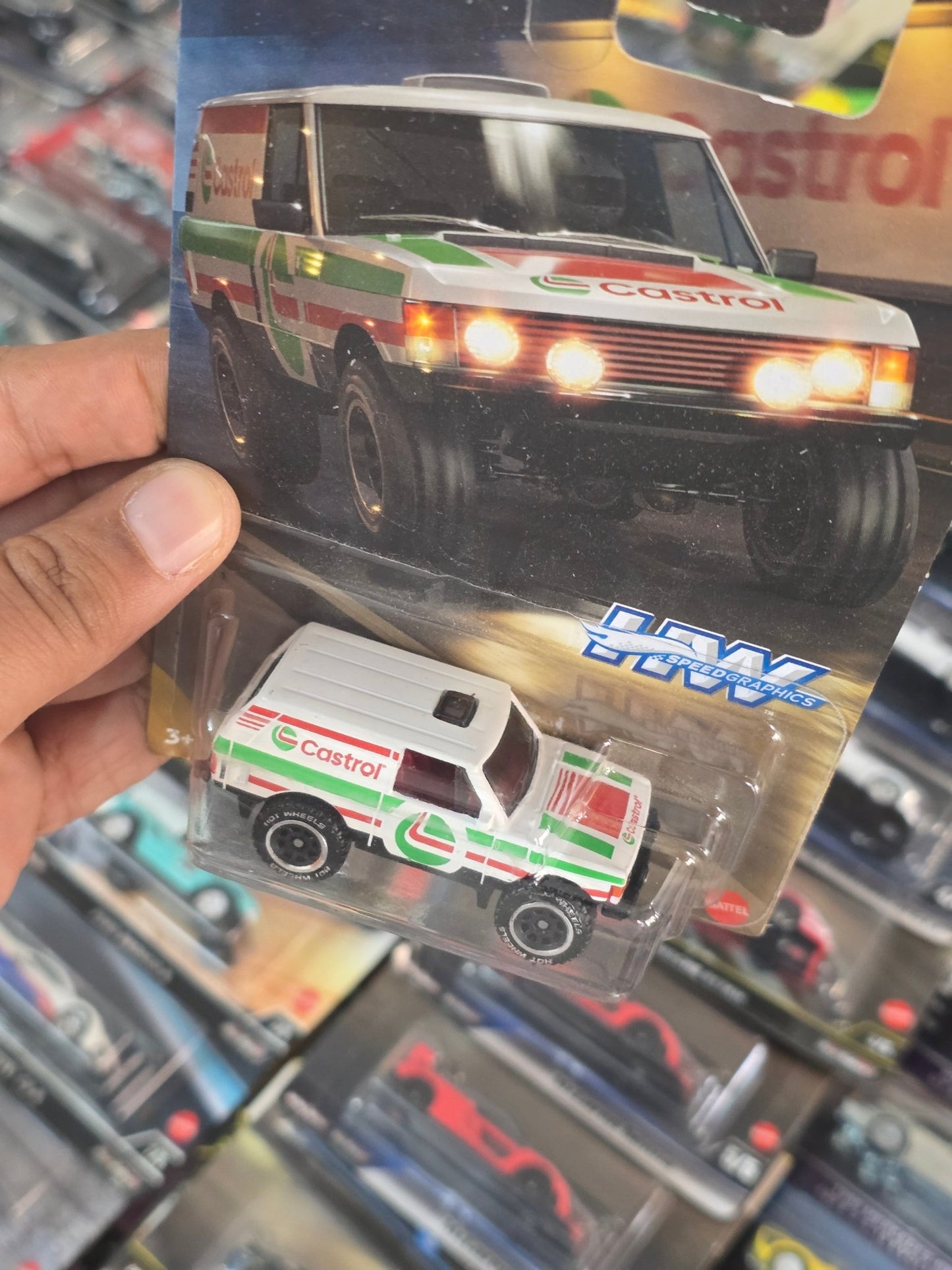 Hot Wheels Range Rover Classic Castrol Edition (Imported) - Kinder Logs
