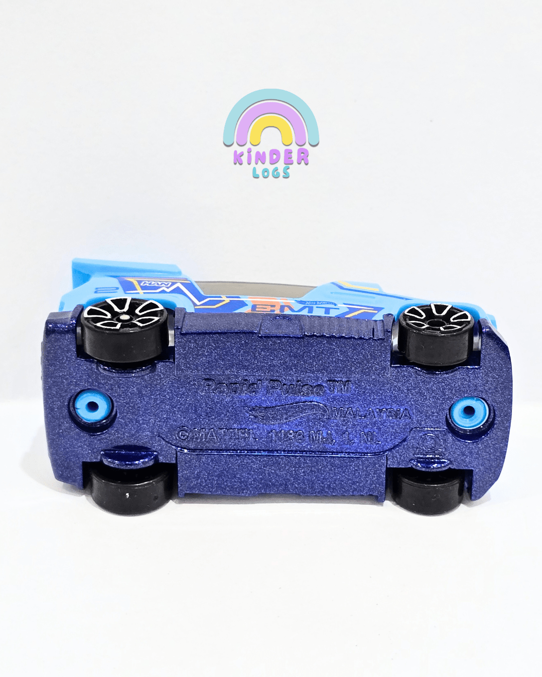 Hot Wheels Rapid Pulse (Uncarded) - Kinder Logs