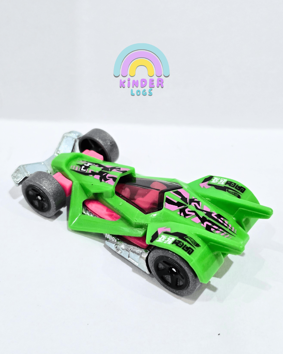 Hot Wheels RD - 06 - Green (Uncarded) - Kinder Logs
